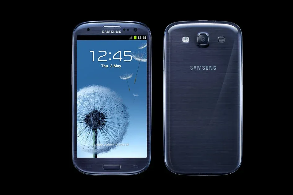 Galaxy s обзор. Samsung Galaxy s3. Samsung Galaxy s3 2012. Samsung Galaxy s3 gt-i9301i. Samsung Galaxy s 3 2012 года.