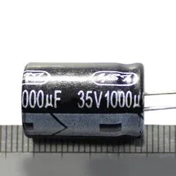 Электролитический конденсатор 1000 мкФ 35 V — купить в Красноярске ...