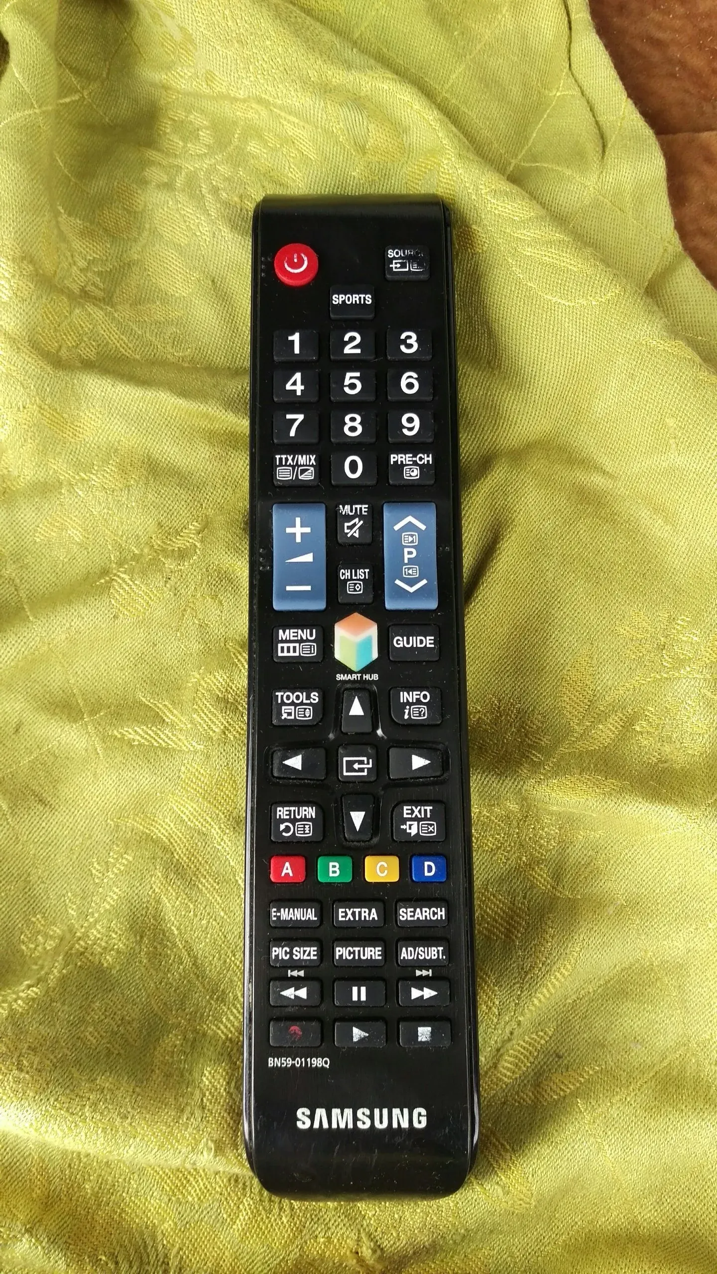 Блокировка кнопок на пульте телевизора. Пульт LG Smart TV кнопка ТВ. Пульт на самсунг модель ue40j6330au. Пульт для телевизора LG смарт. Пульт LG 42px3rvb.