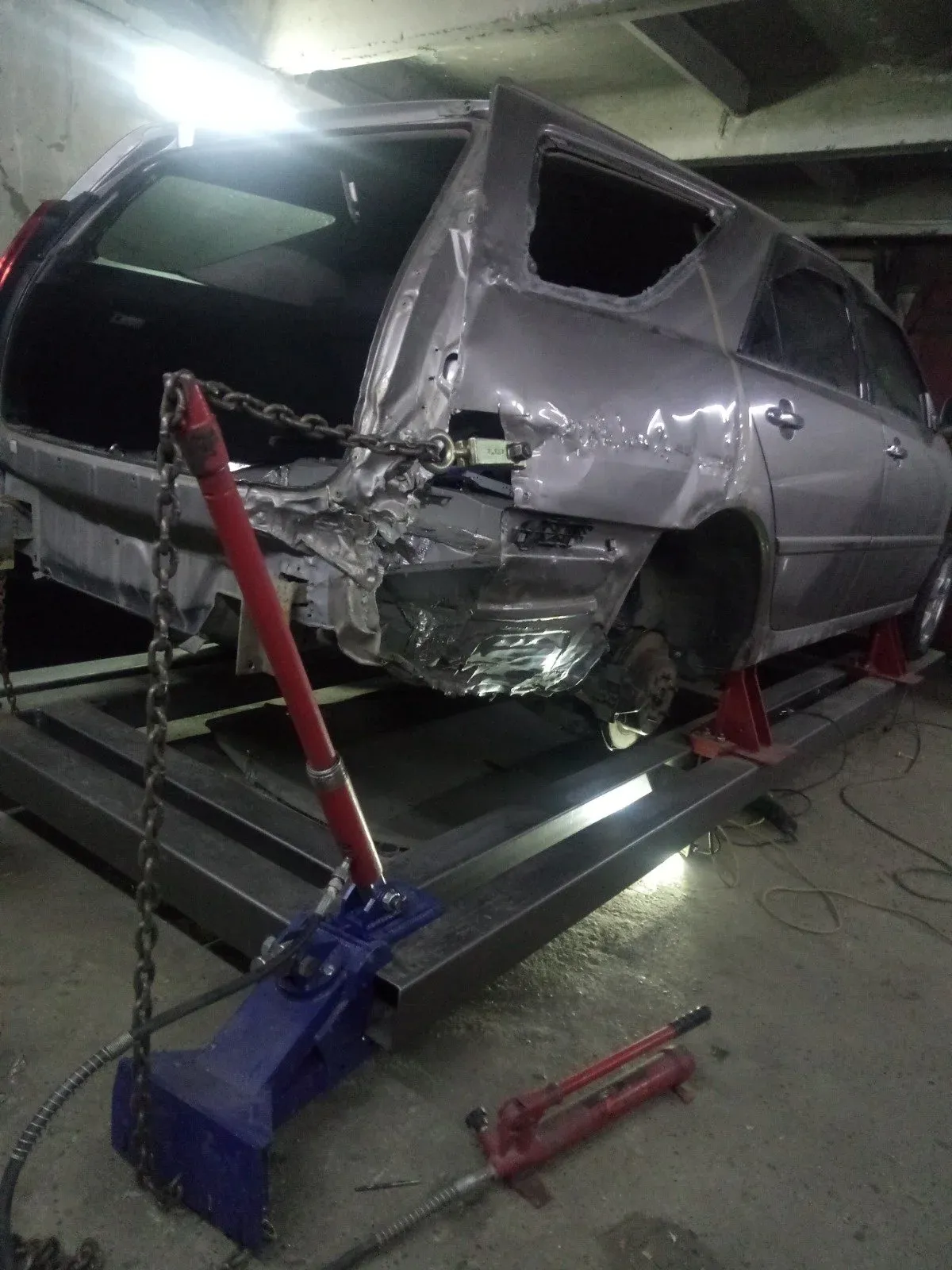 Вытяжка кузова автомобиля