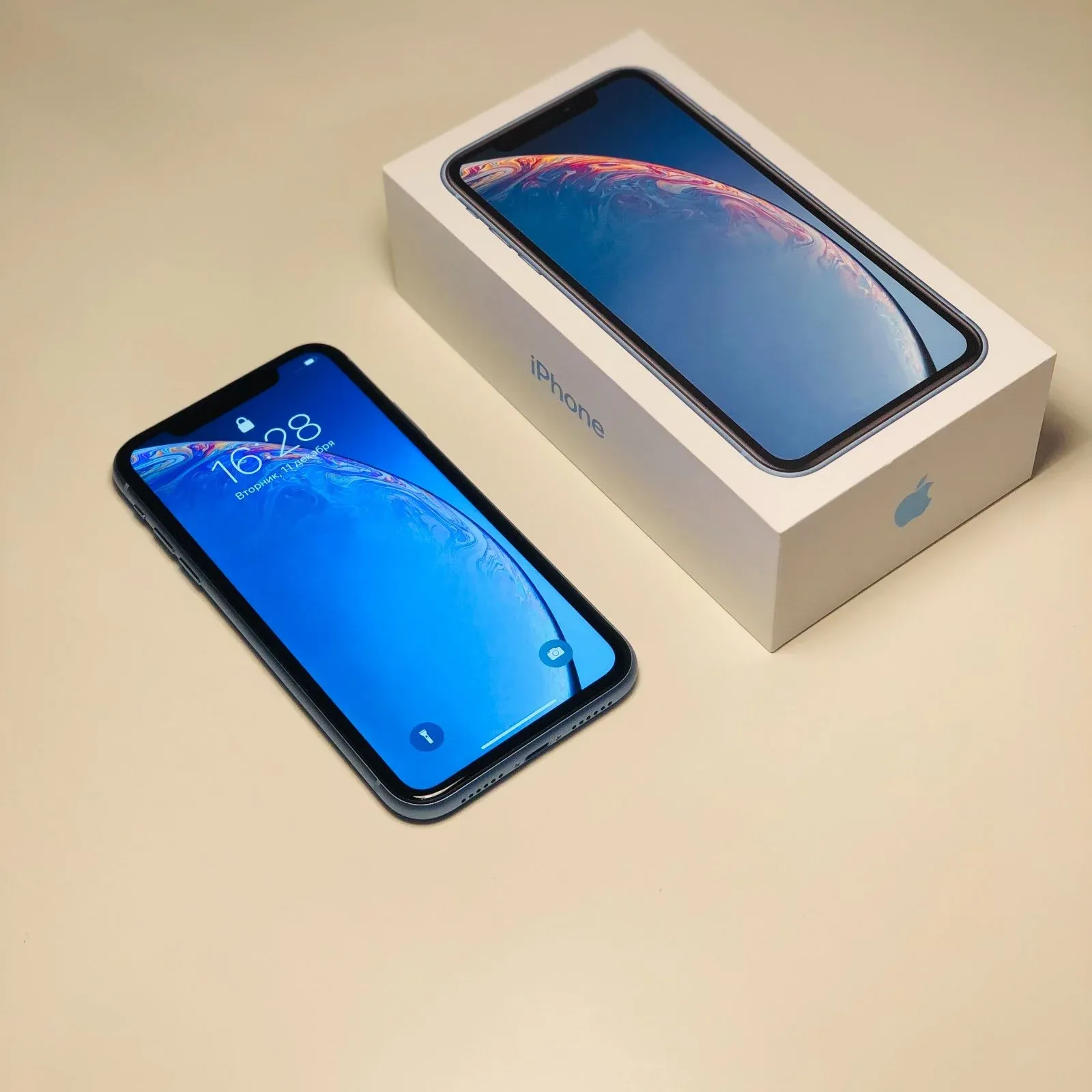 Iphone XR 64gb голубой