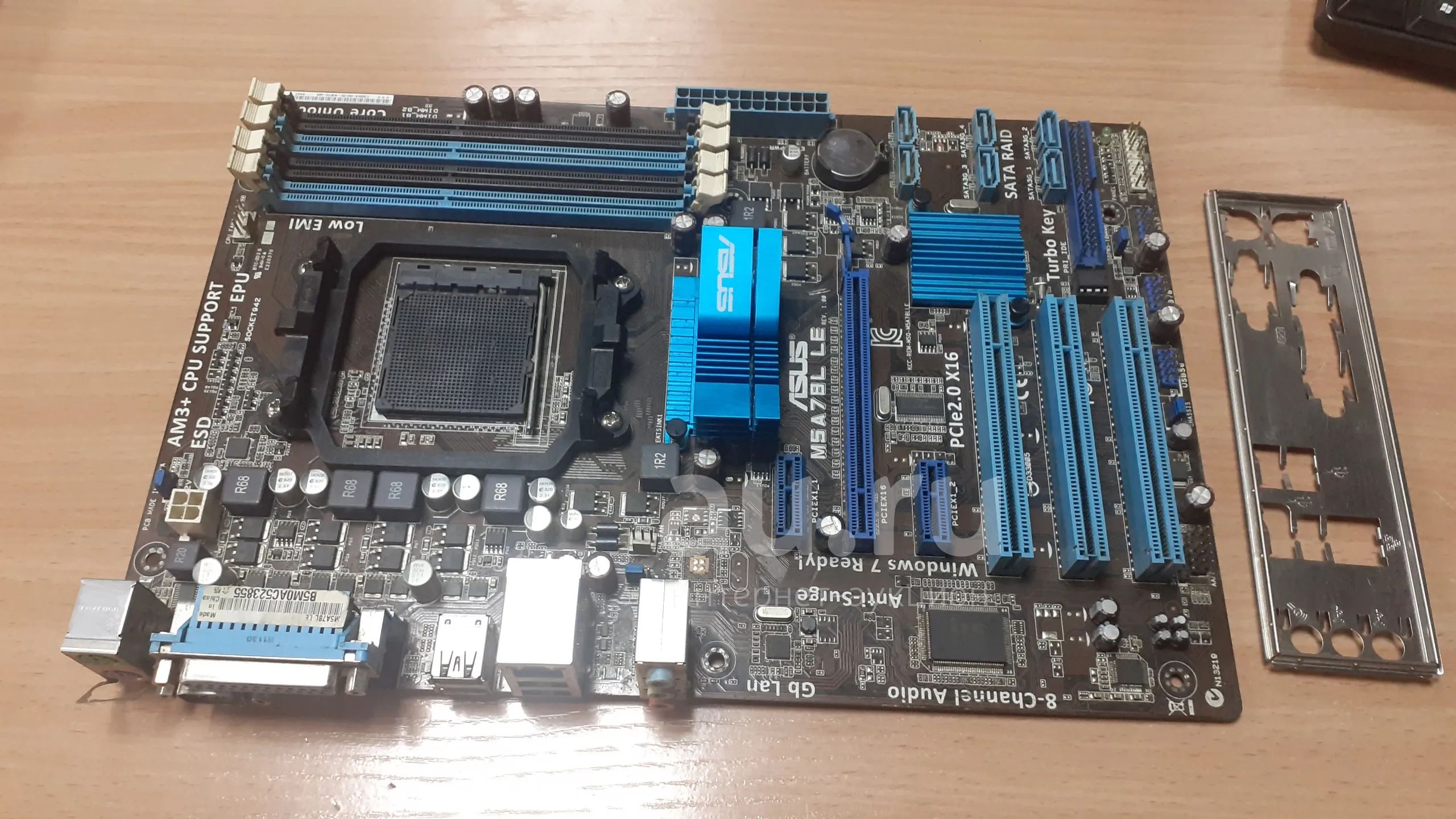 Материнская плата AM3+, AM3. ASUS M5A78L LE (DDR3, 4 слота, Sata, PCI-E ...