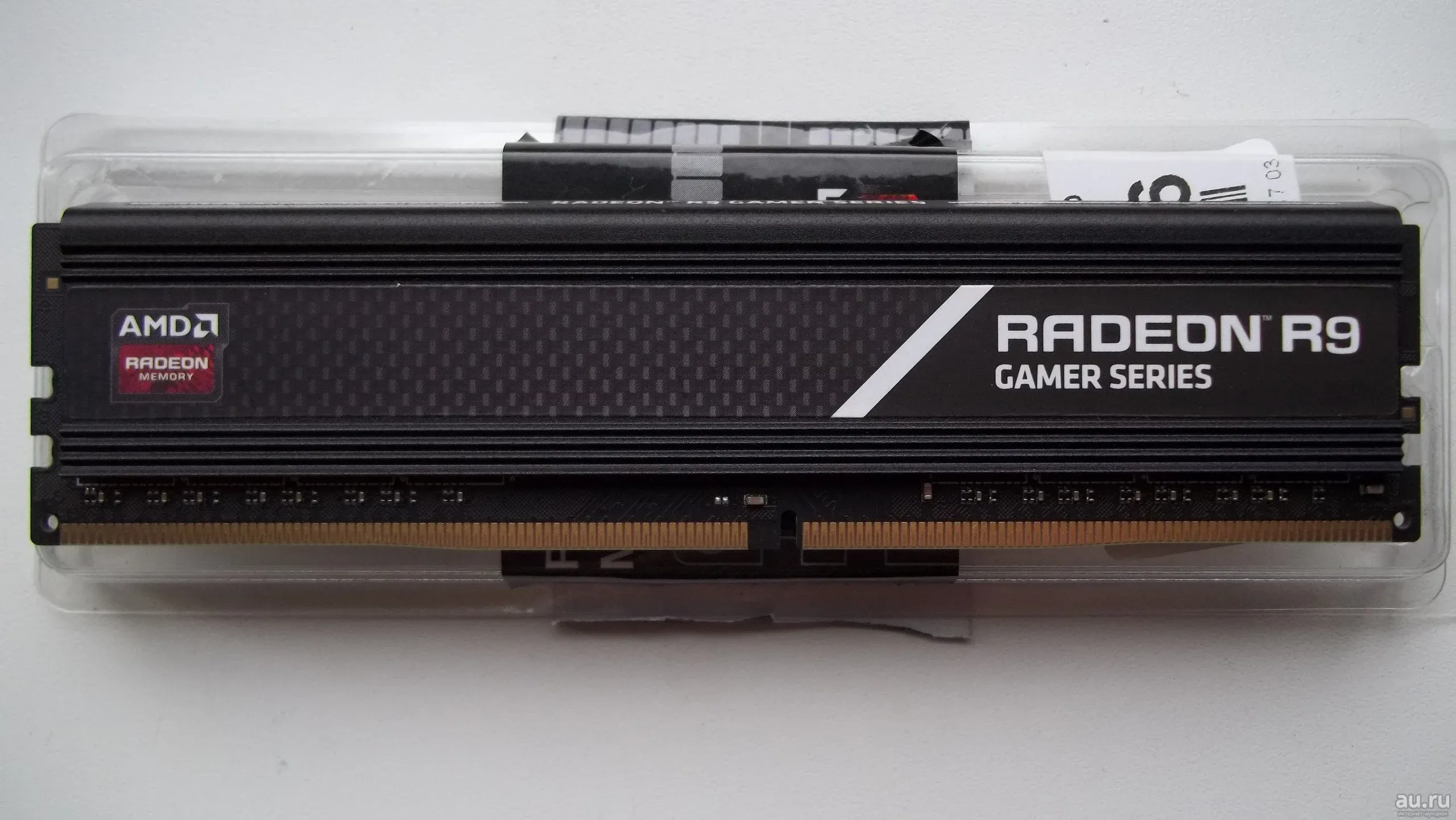 Днс память ddr3. Оперативная память AMD Radeon r9 Gamer Series [r9s416g3206u2s] 16 ГБ. ДНС Оперативная память ddr4. Оперативная память AMD r9. AMD Radeon r9 Оперативная память.