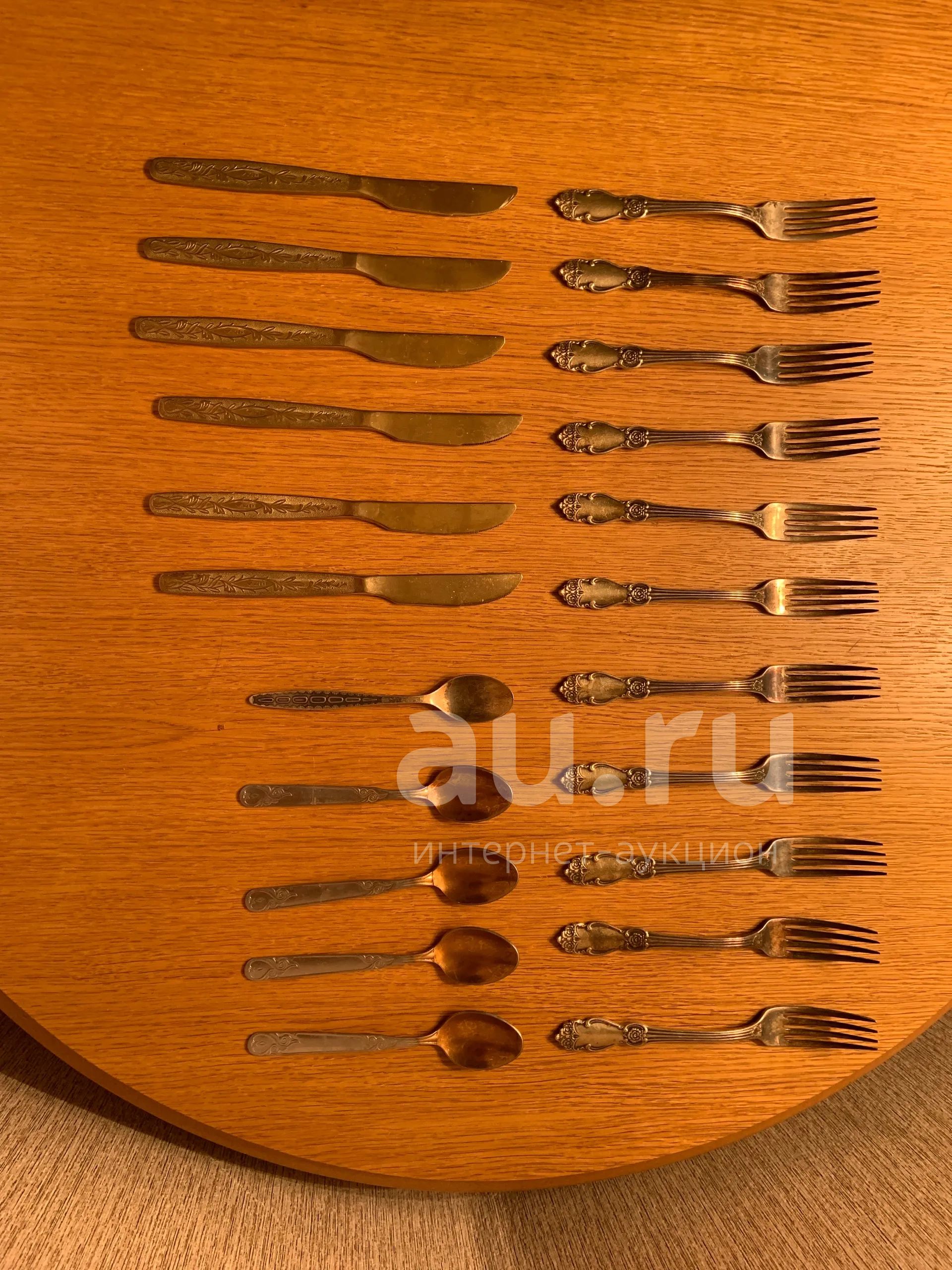 большой набор вилки ножи чайные ложки —  в Красноярске. Состояние .