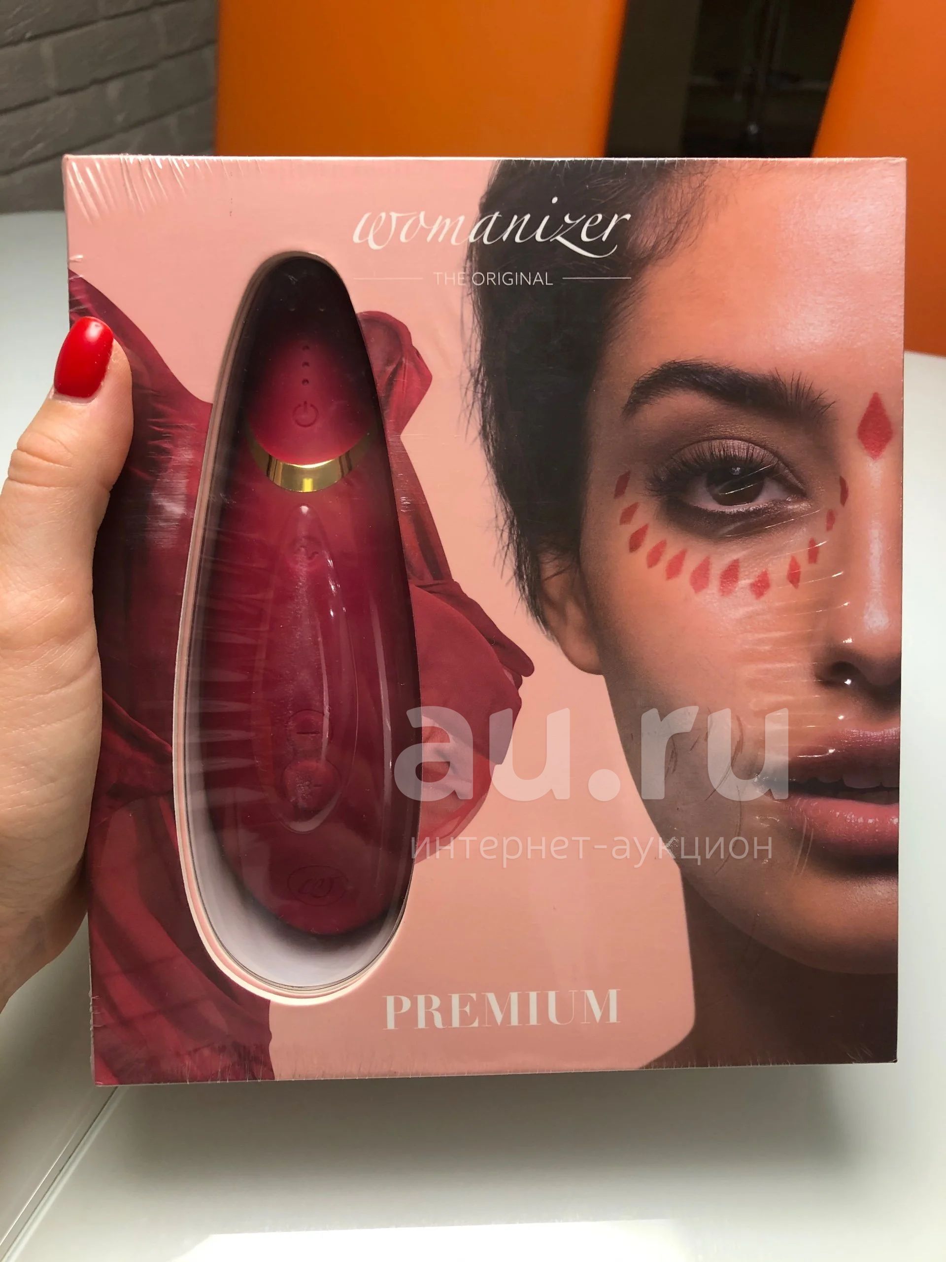 Клиторальный стимулятор лепесток. Вуманайзер премиум 2. Вуманайзер на батарейках. Что такое вуманайзер и для чего. Вуманайзер либерти.