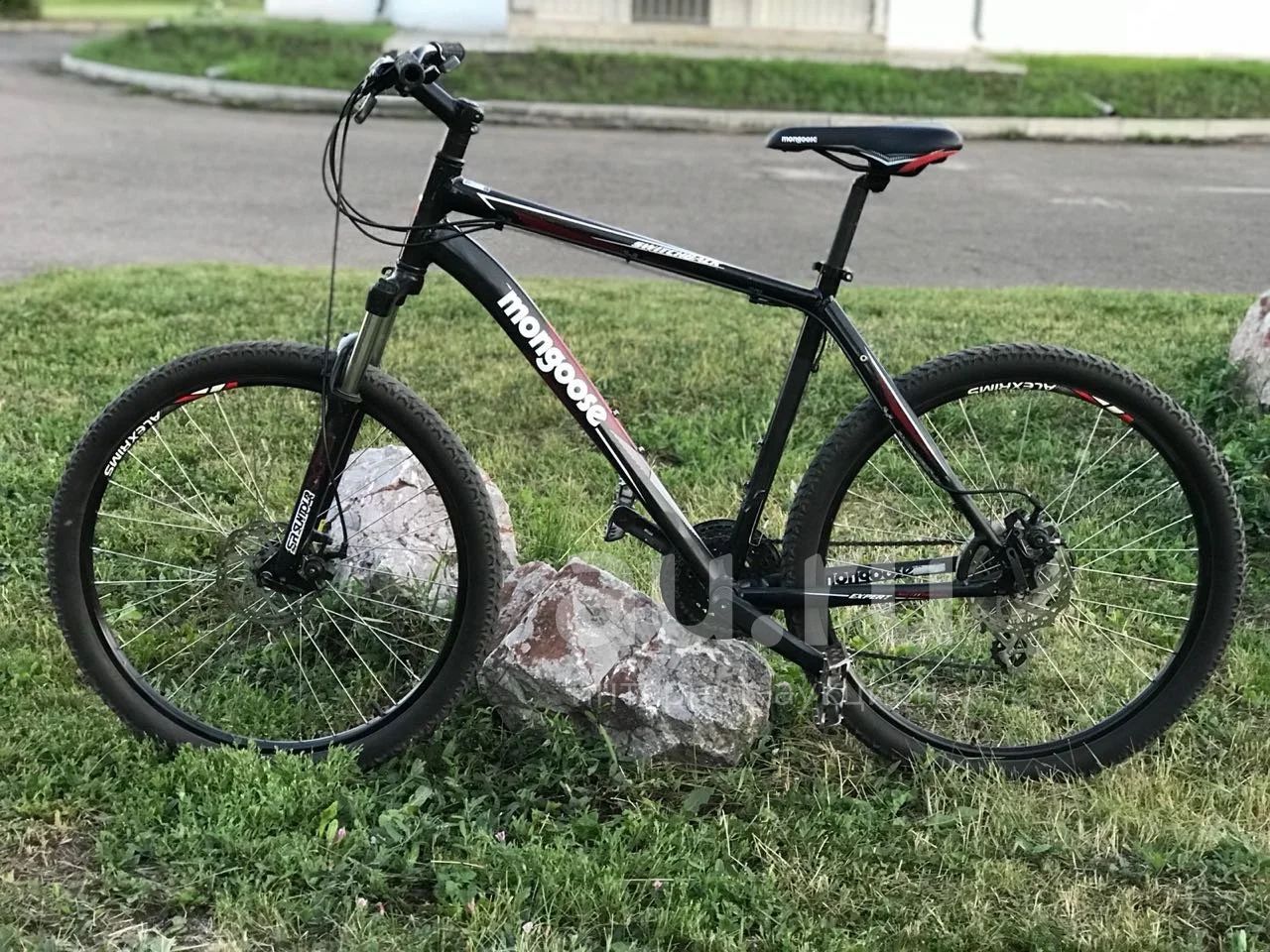 Mongoose switchback w expert sale