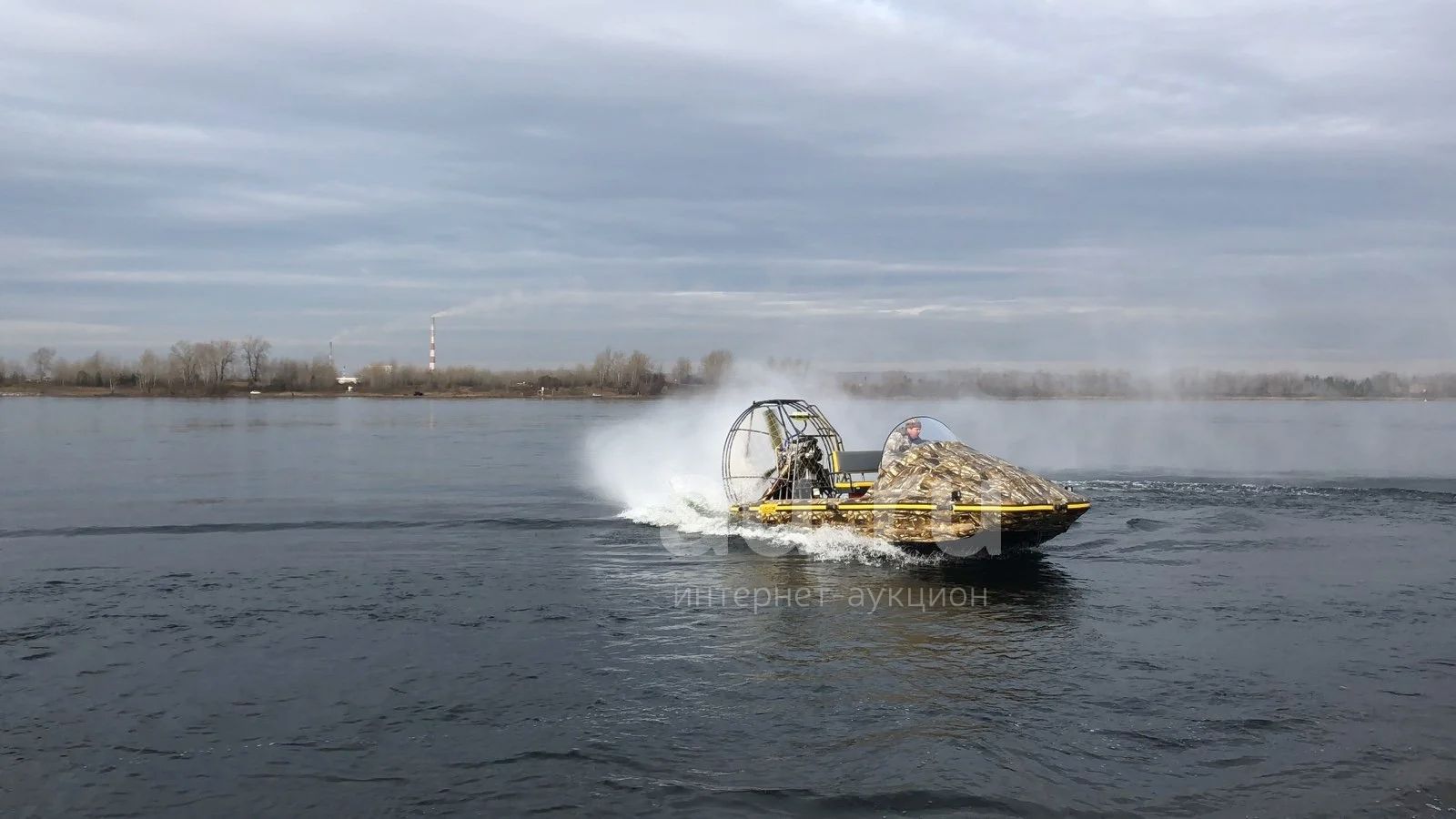 Аэролодка аллигатор красноярск. Alligator 540 аэролодка. Аэролодка Аллигатор 590. Аэролодка Раптор 590 130 л\с с Теном. Прицеп для аэролодки Аллигатор.