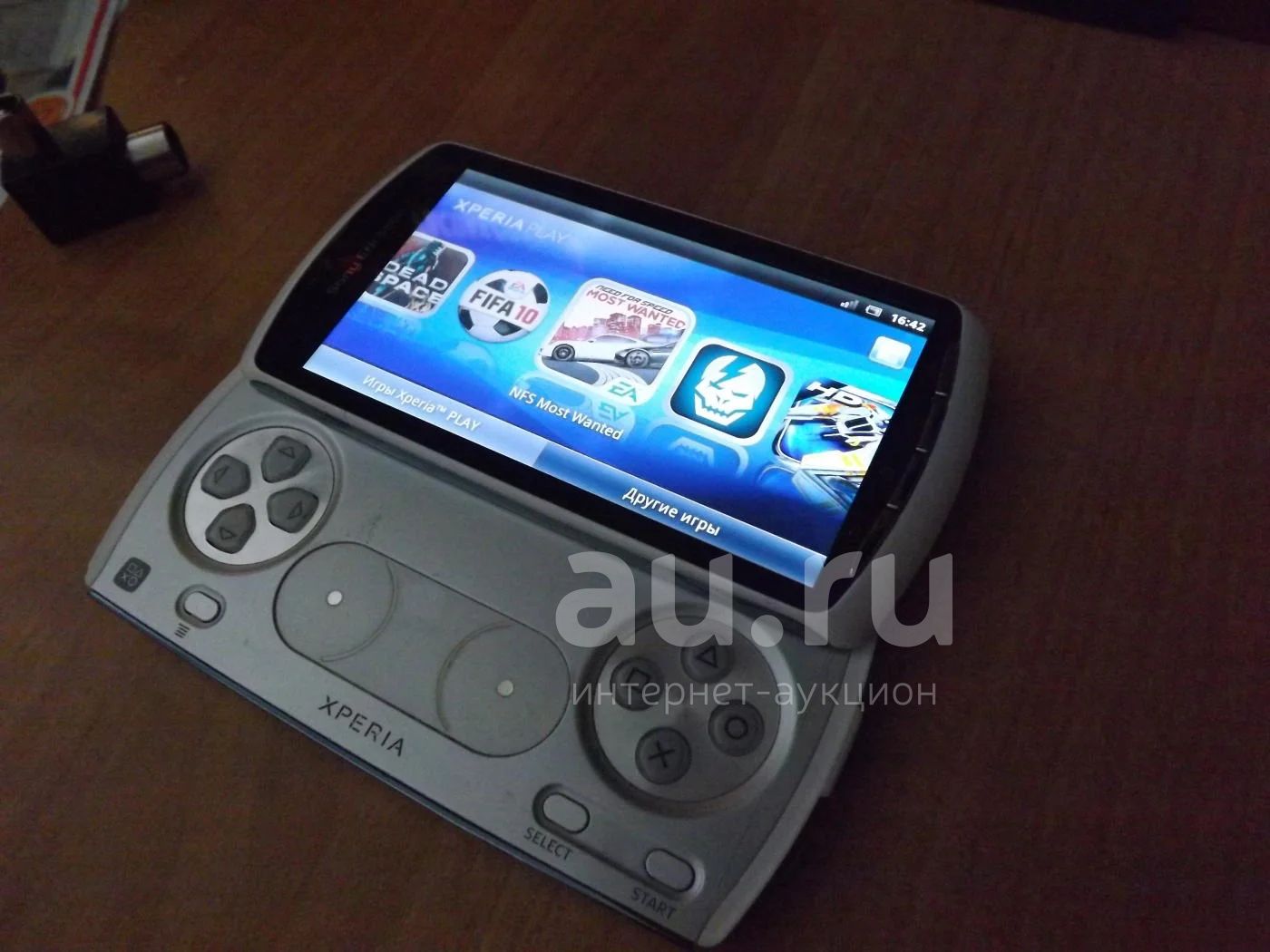 Sony Ericsson Xperia Play r800i игровой смартфон — купить в Красноярске.  Состояние: Б/у. Смартфоны на интернет-аукционе Au.ru