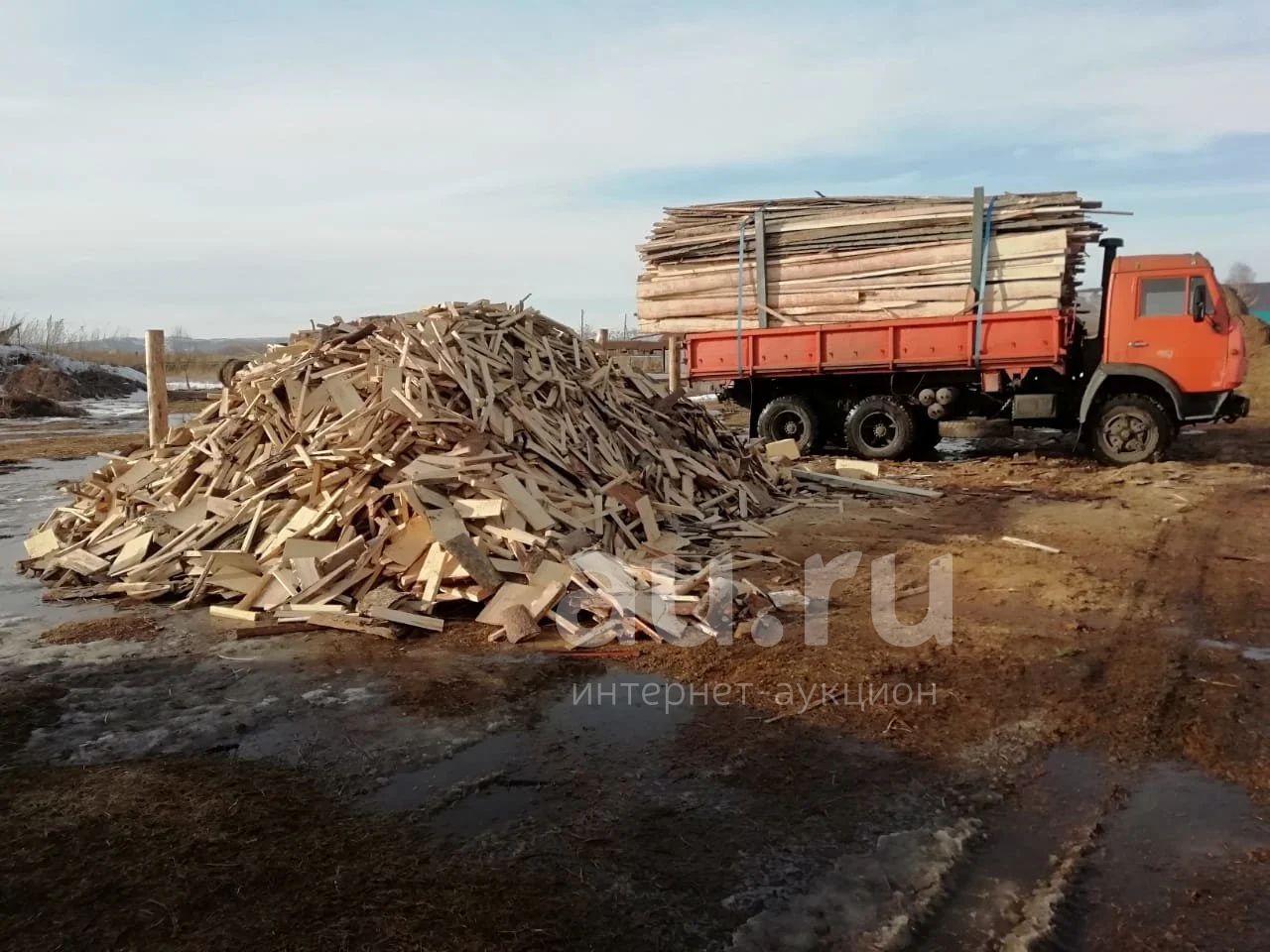 Продам Дрова Горбыль Пиленый и 6м . Доставка — купить в Абакане. Другие ( дрова, топливо) на интернет-аукционе Au.ru