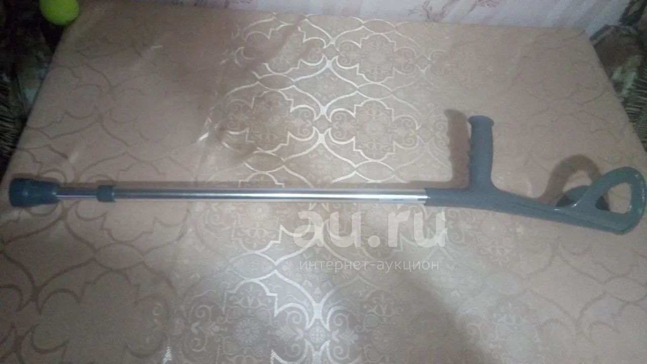 Костыль с опорой под локоть — купить в Красноярске. Состояние: Новое ...
