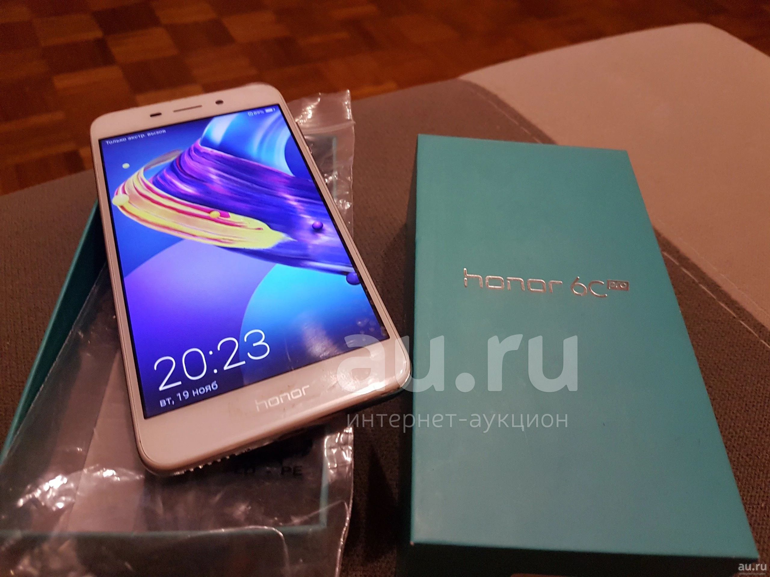 Смартфон Honor 6C Pro Gold 3/32Gb 13Mp — купить в Красноярске. Состояние:  Б/у. Смартфоны на интернет-аукционе Au.ru