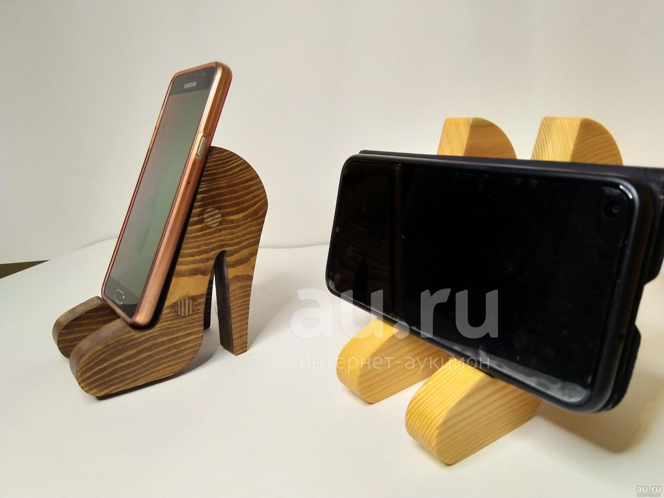 Подставка для телефона. Массив дерева. — купить в Красноярске. Состояние:  Новое. Кронштейны, стойки, подставки на интернет-аукционе Au.ru
