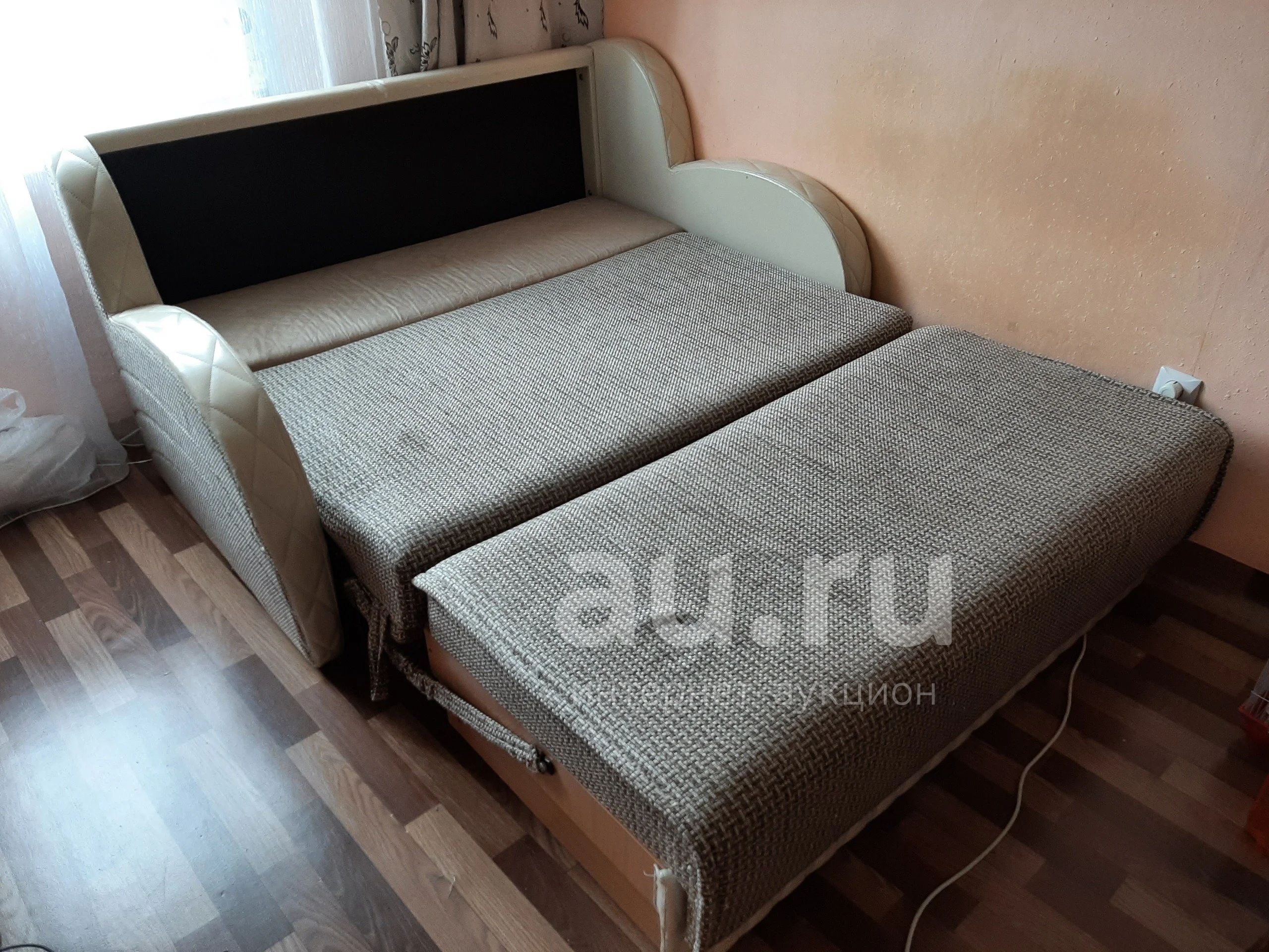 Диван кровать — купить в Красноярске. Состояние: Б/у. Диваны на ...