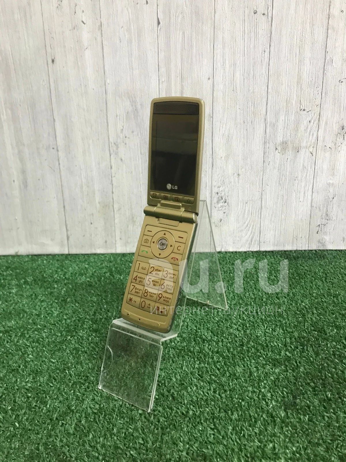 Телефон LG KF300 (Яс 3867) — купить в Красноярске. Состояние: Б/у.  Кнопочные мобильные телефоны на интернет-аукционе Au.ru