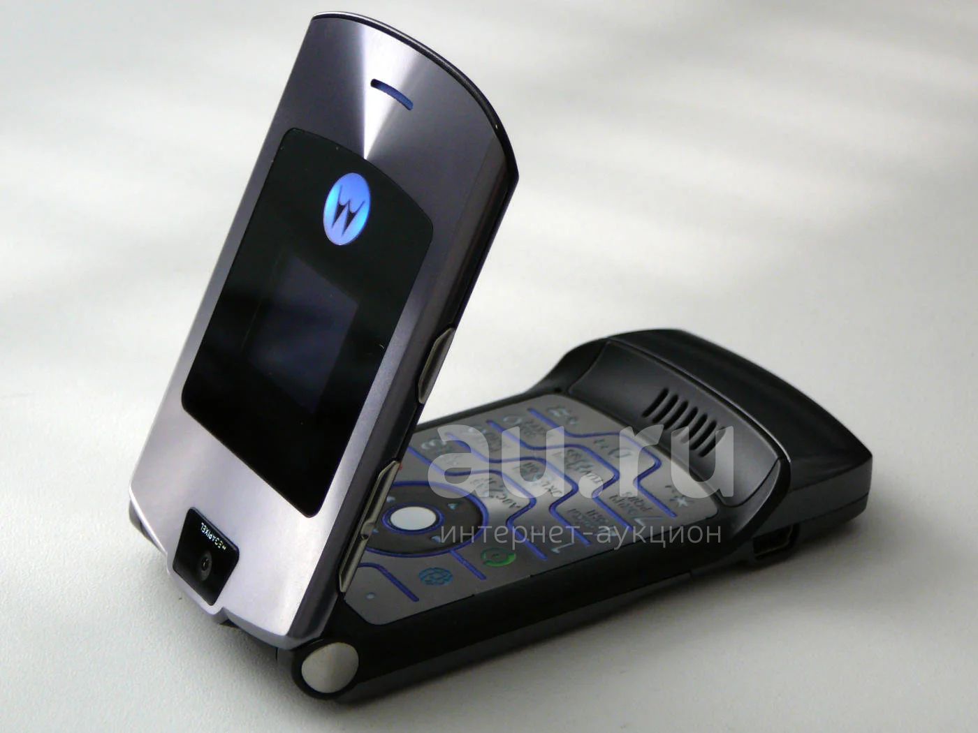 Куплю сотовый телефон Motorola razr V3i — продать в Красноярске. Кнопочные  мобильные телефоны на интернет-аукционе Au.ru