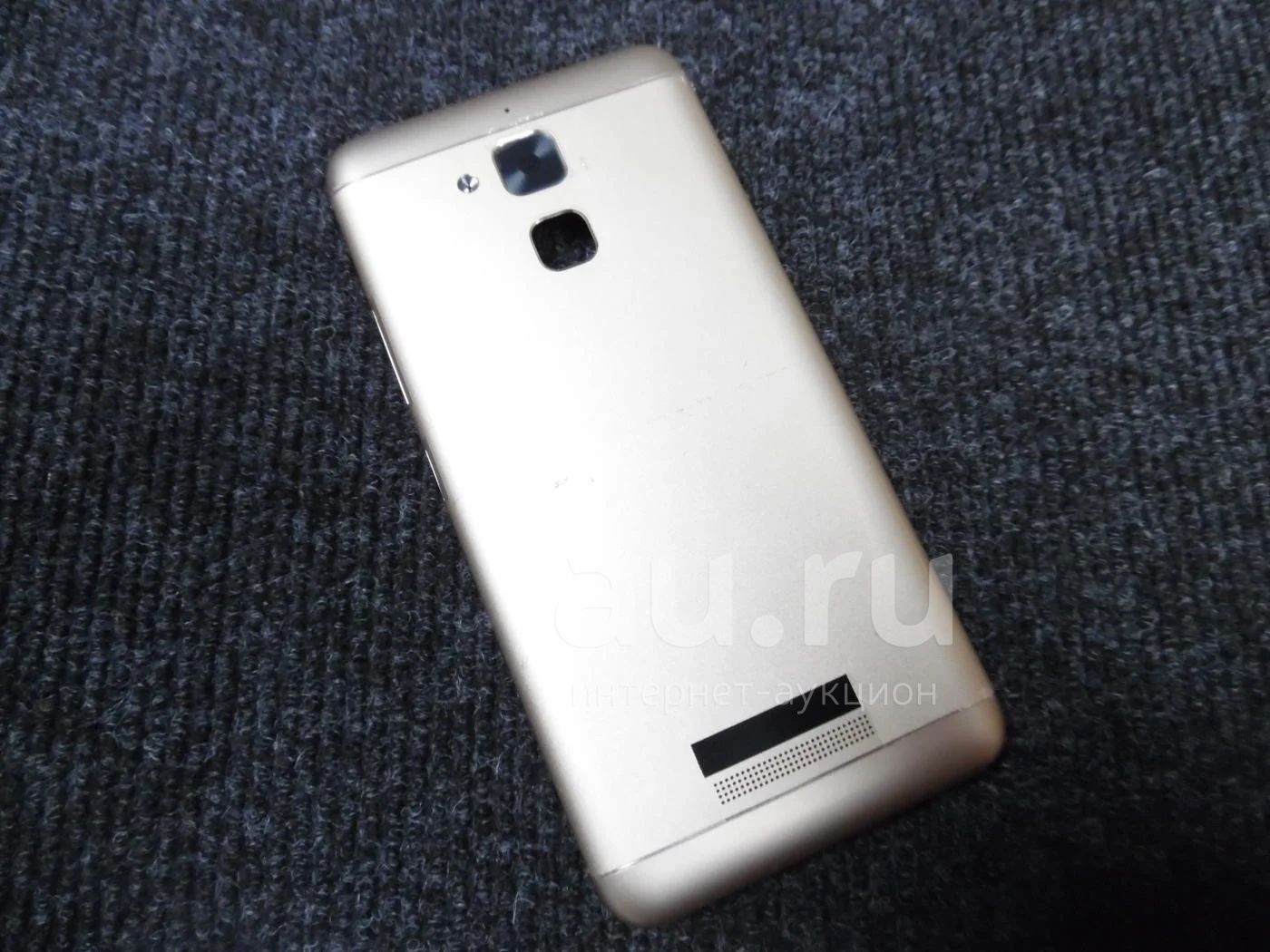 Задняя крышка Asus ZenFone 3 Max (ZC520TL) - Золото — купить в Красноярске.  Состояние: Новое. Корпуса, клавиатуры, кнопки на интернет-аукционе Au.ru