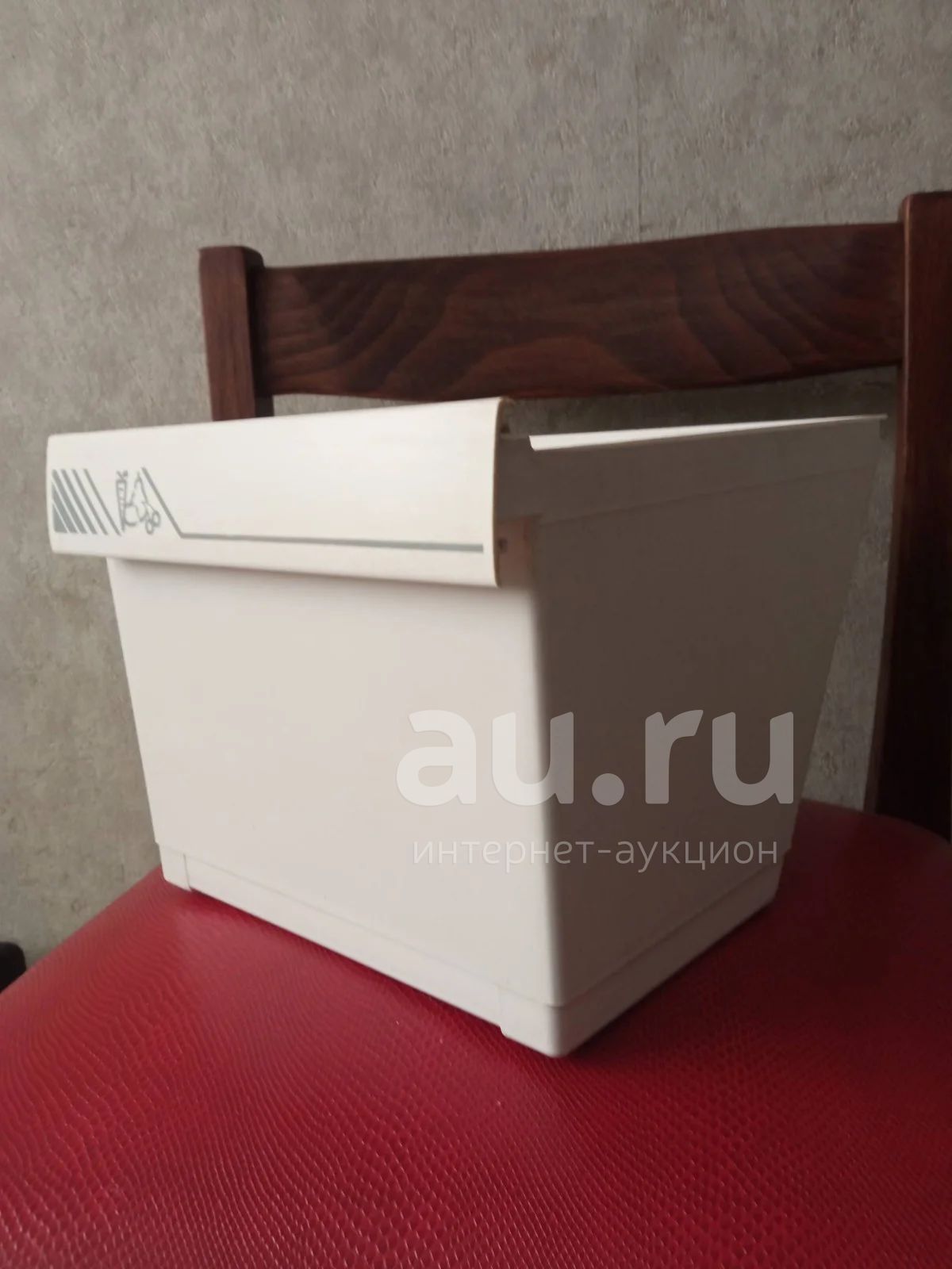 Ящик холодильника Бирюса — купить в Красноярске. Состояние: Б/у ...