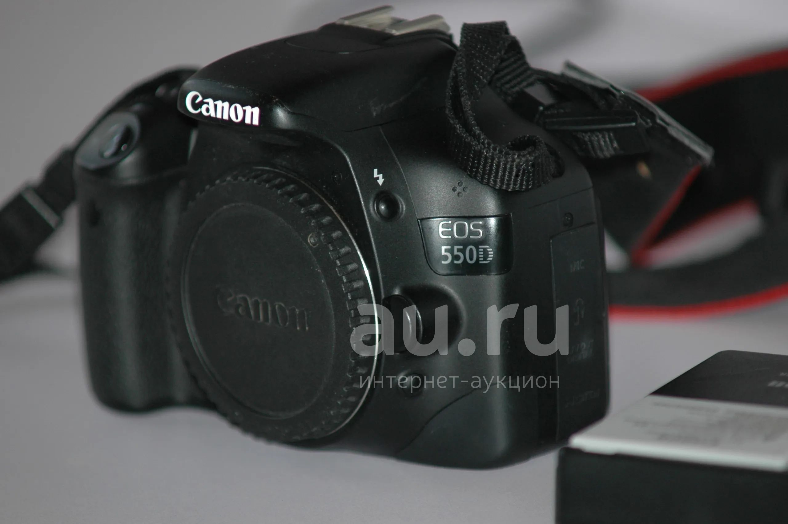 Canon eos 550D — купить в Красноярске. Состояние: Б/у. Цифровые ...