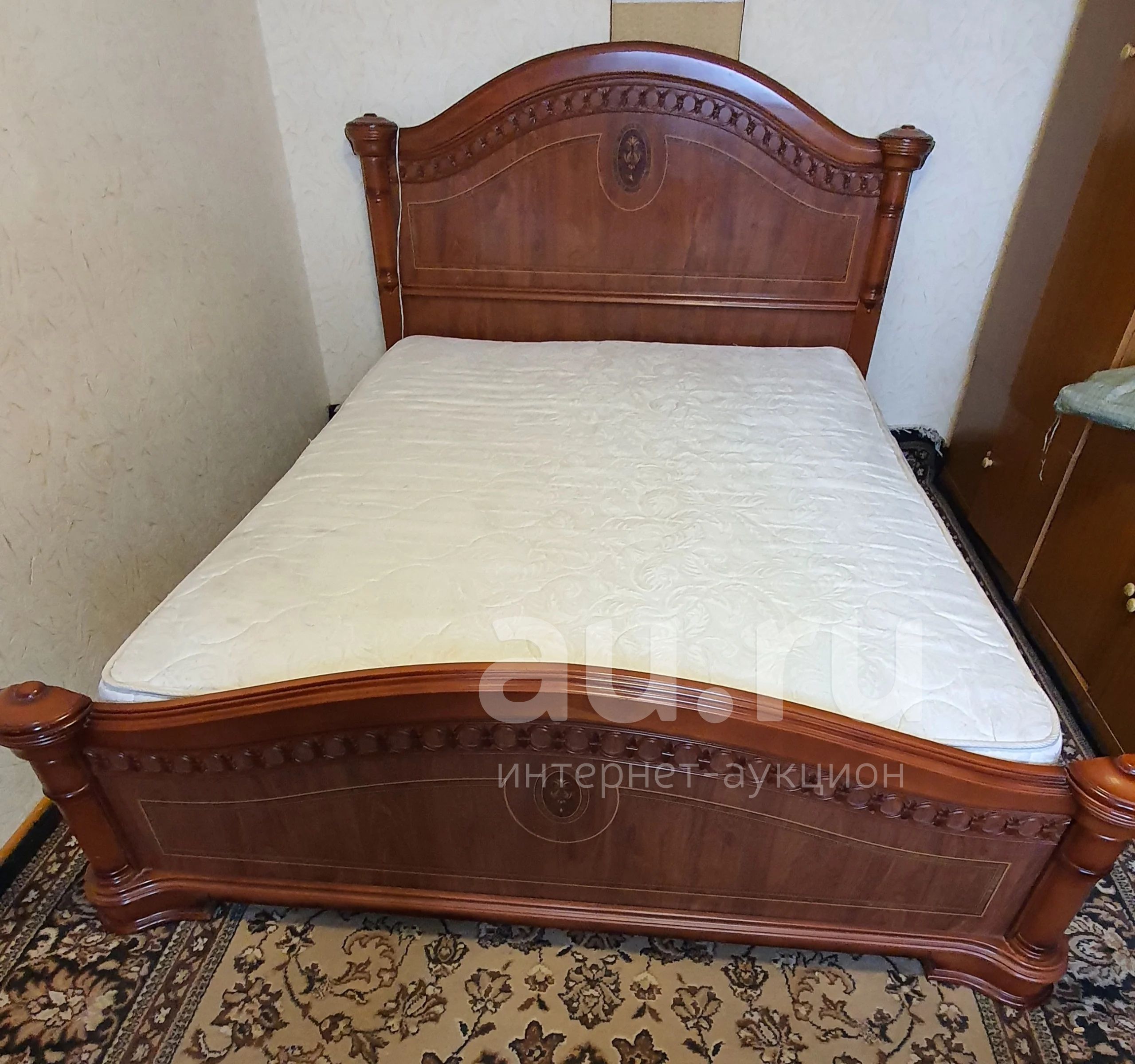 Кровать с матрасом — купить в Красноярске. Состояние: Б/у. Кровати на ...
