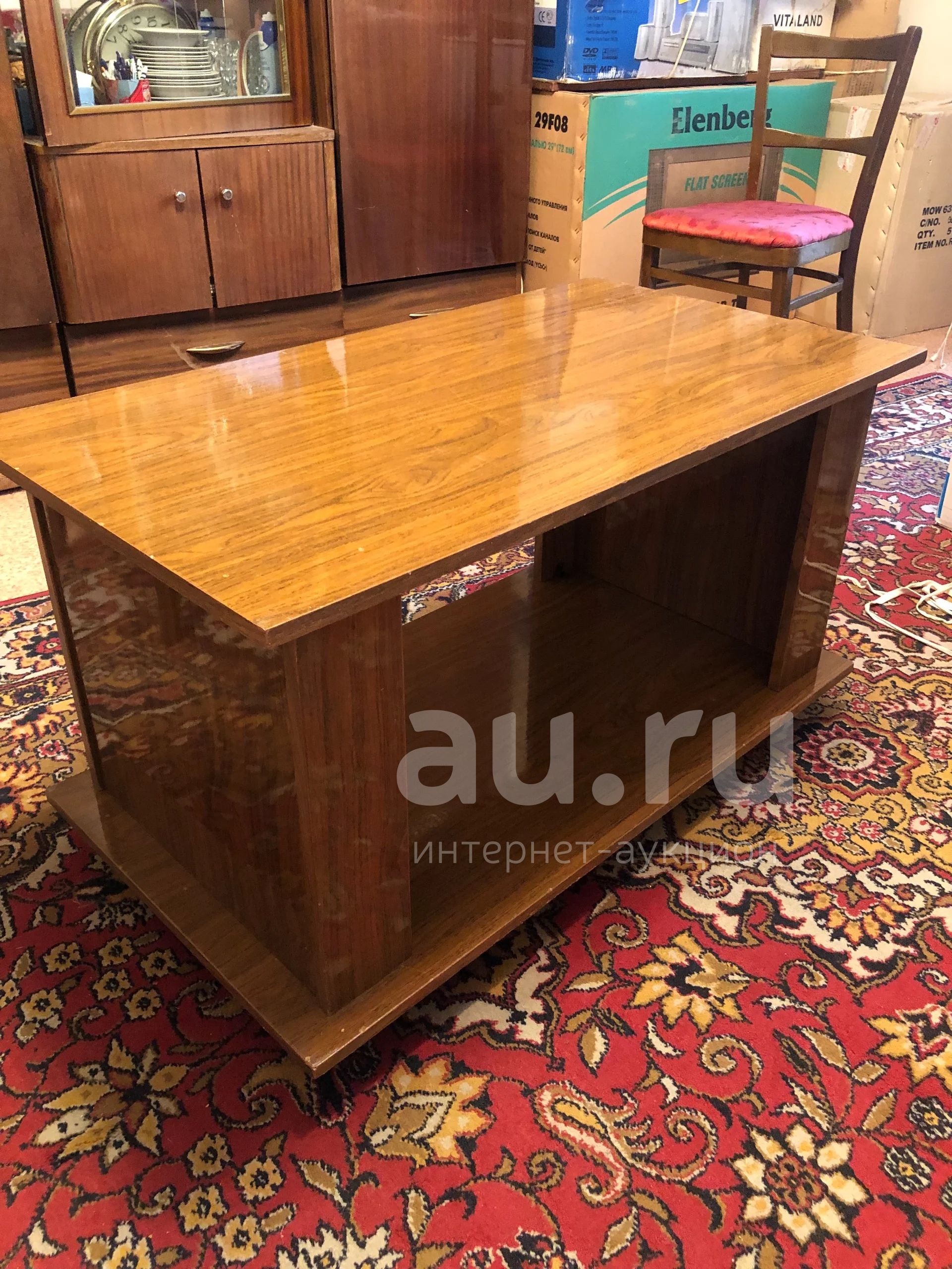 Журнальный стол на колесиках — купить в Красноярске. Состояние: Б/у ...