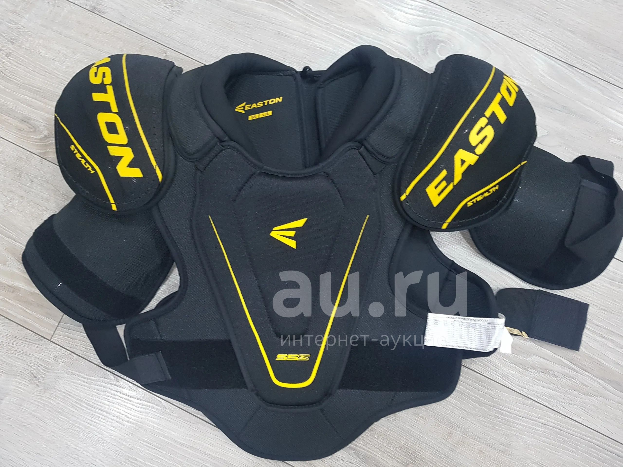 Нагрудник хоккейный, защита груди Easton SR — купить в Красноярске ...