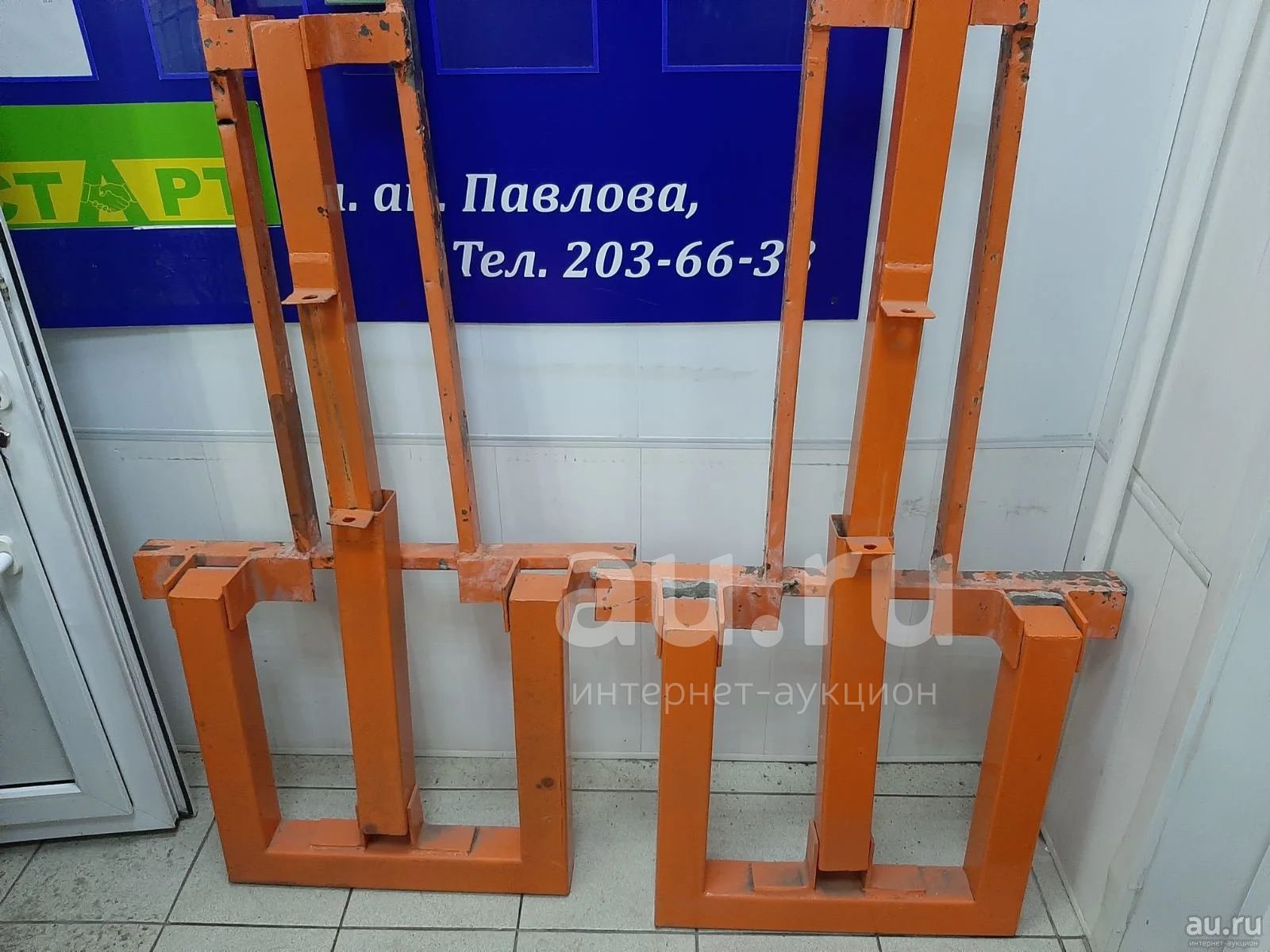 Блокиратор парковочного места — купить в Красноярске. Состояние: Б/у ...