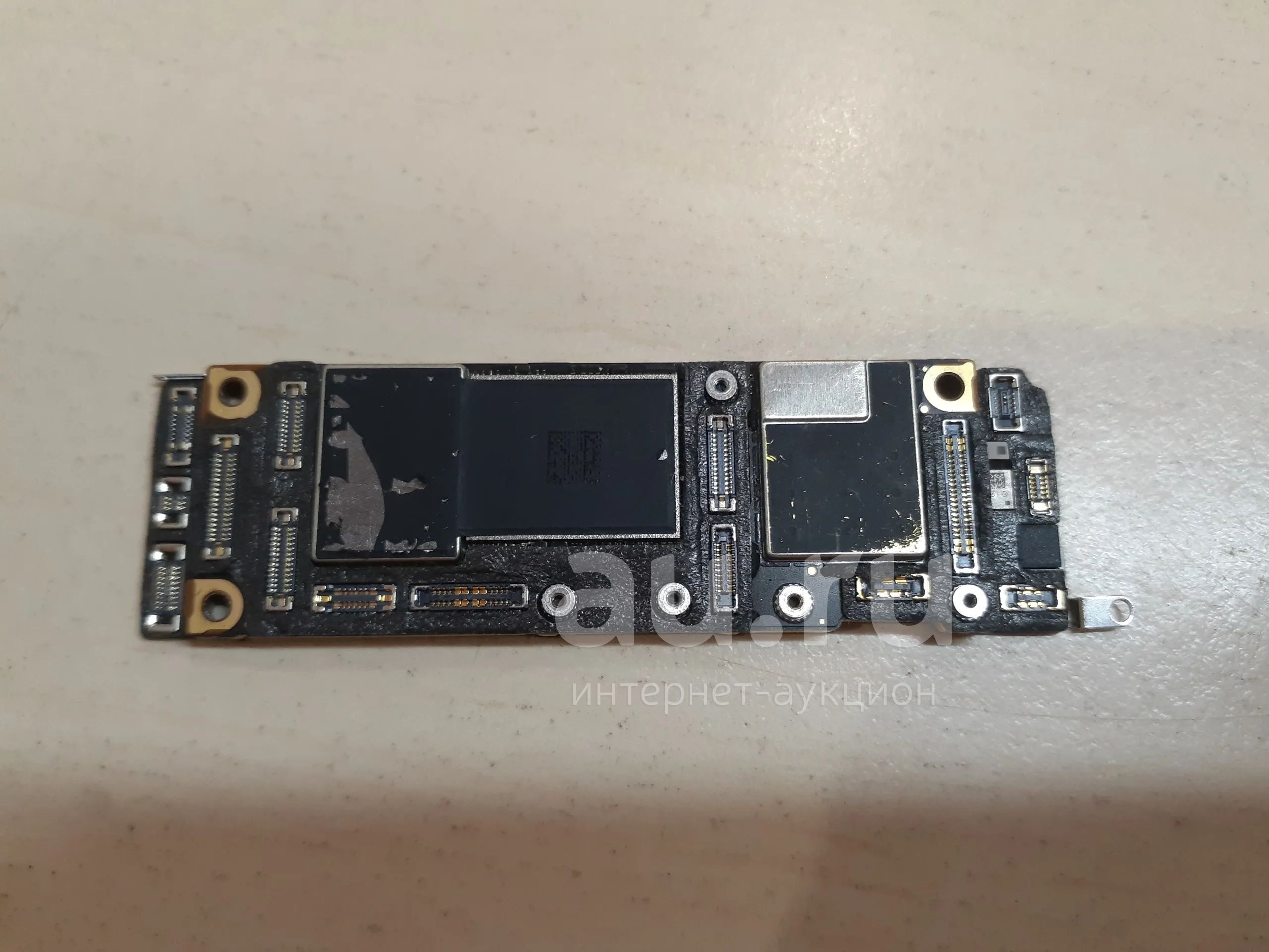 Материнская плата iPhone 11 — купить в Красноярске. Состояние: Б/у ...