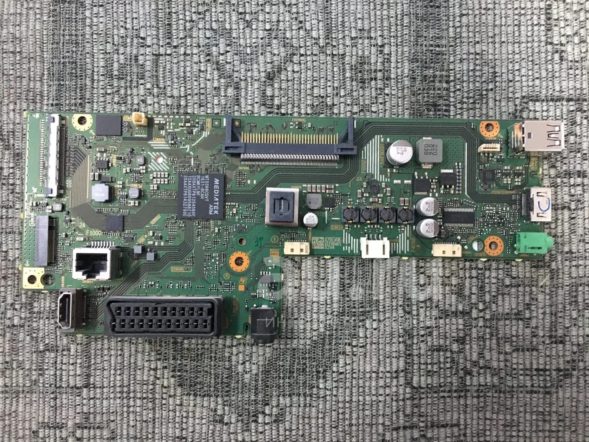 main-1-980-335-12-173587112-a2093496a-sony-kdl-49wd759