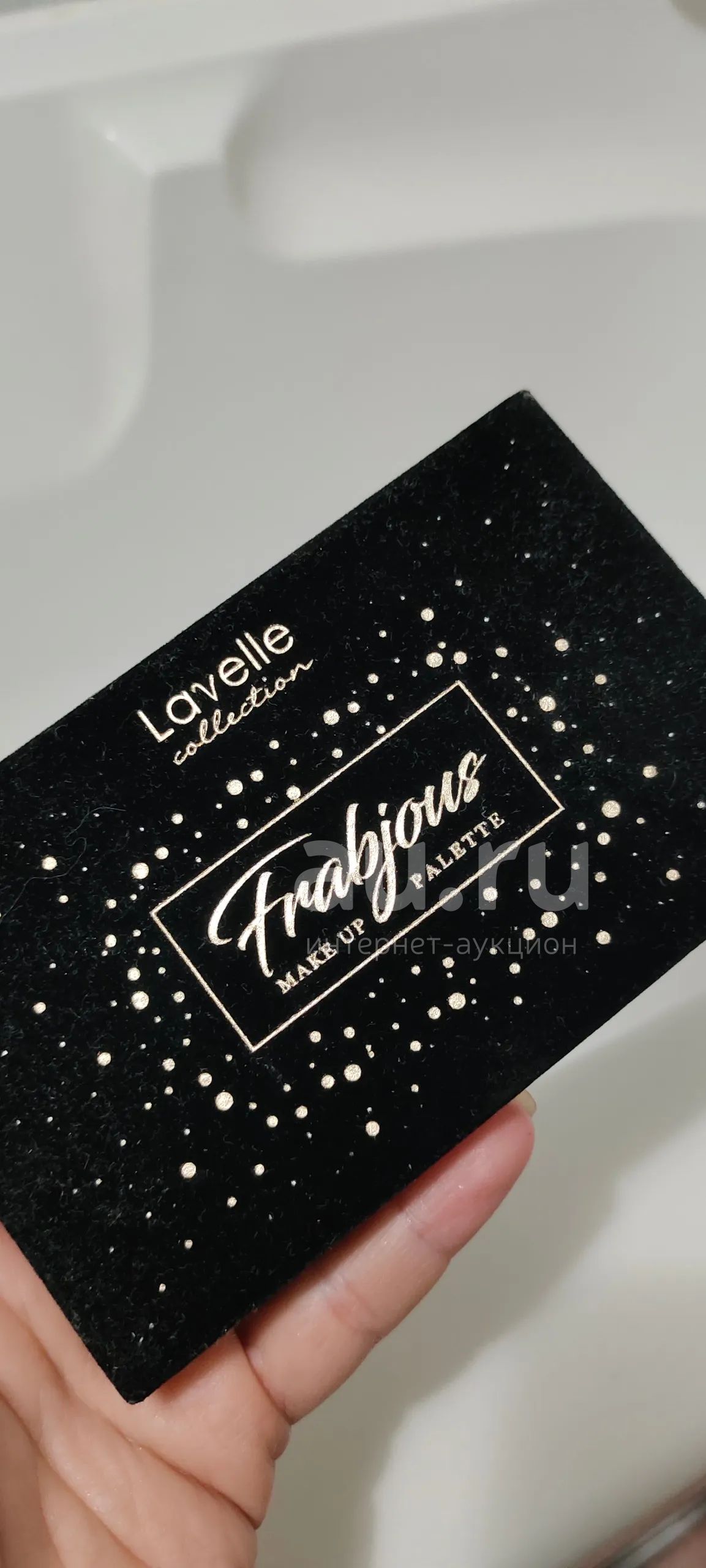 Палетка теней lavelle — купить в Красноярске. Состояние: Б/у. Макияж на ...