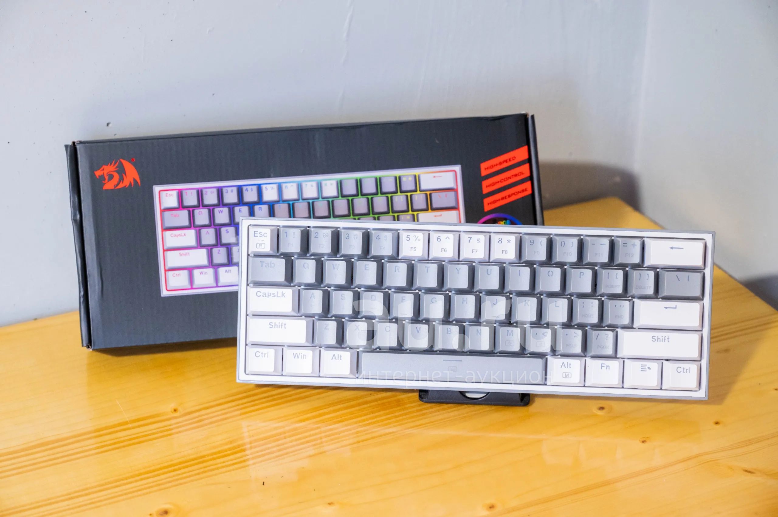 Механическая клавиатура redragon Fizz K617 RGB — купить в Красноярске ...
