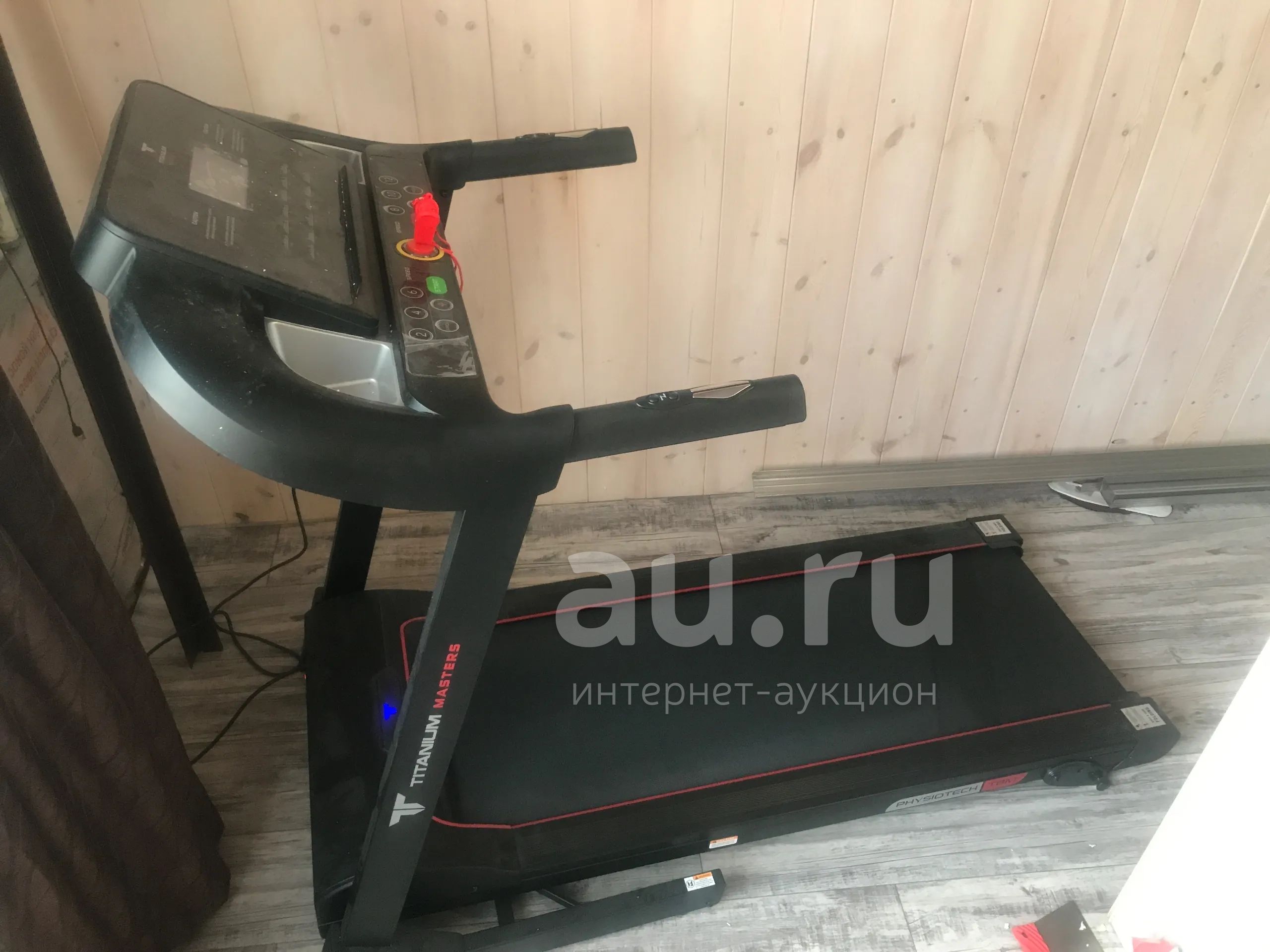 Беговая дорожка Titanium masters — купить в Красноярске. Состояние ...