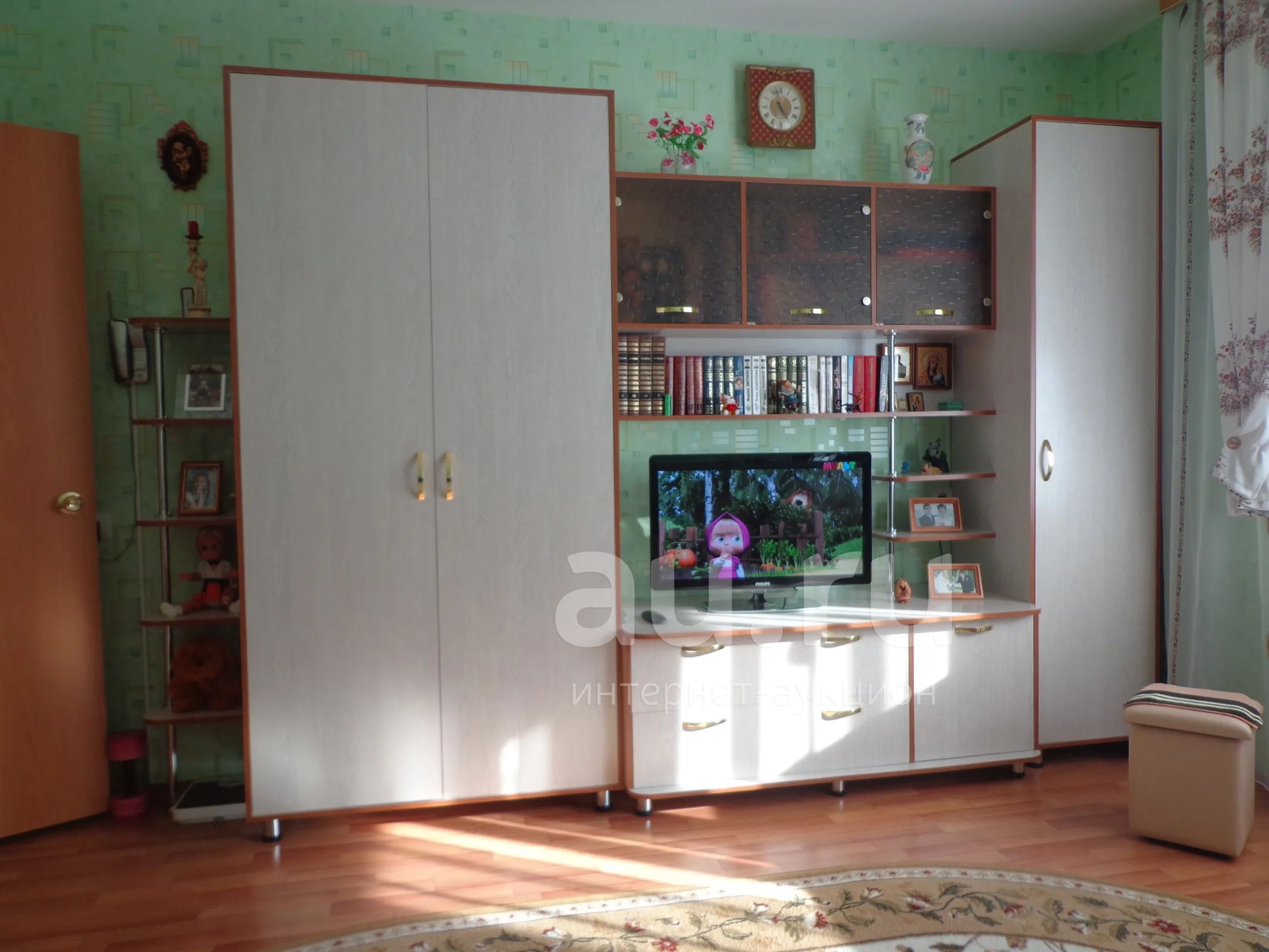 Шкаф стенка в гостиную — купить в Красноярске. Состояние: Б/у. Шкафы ...