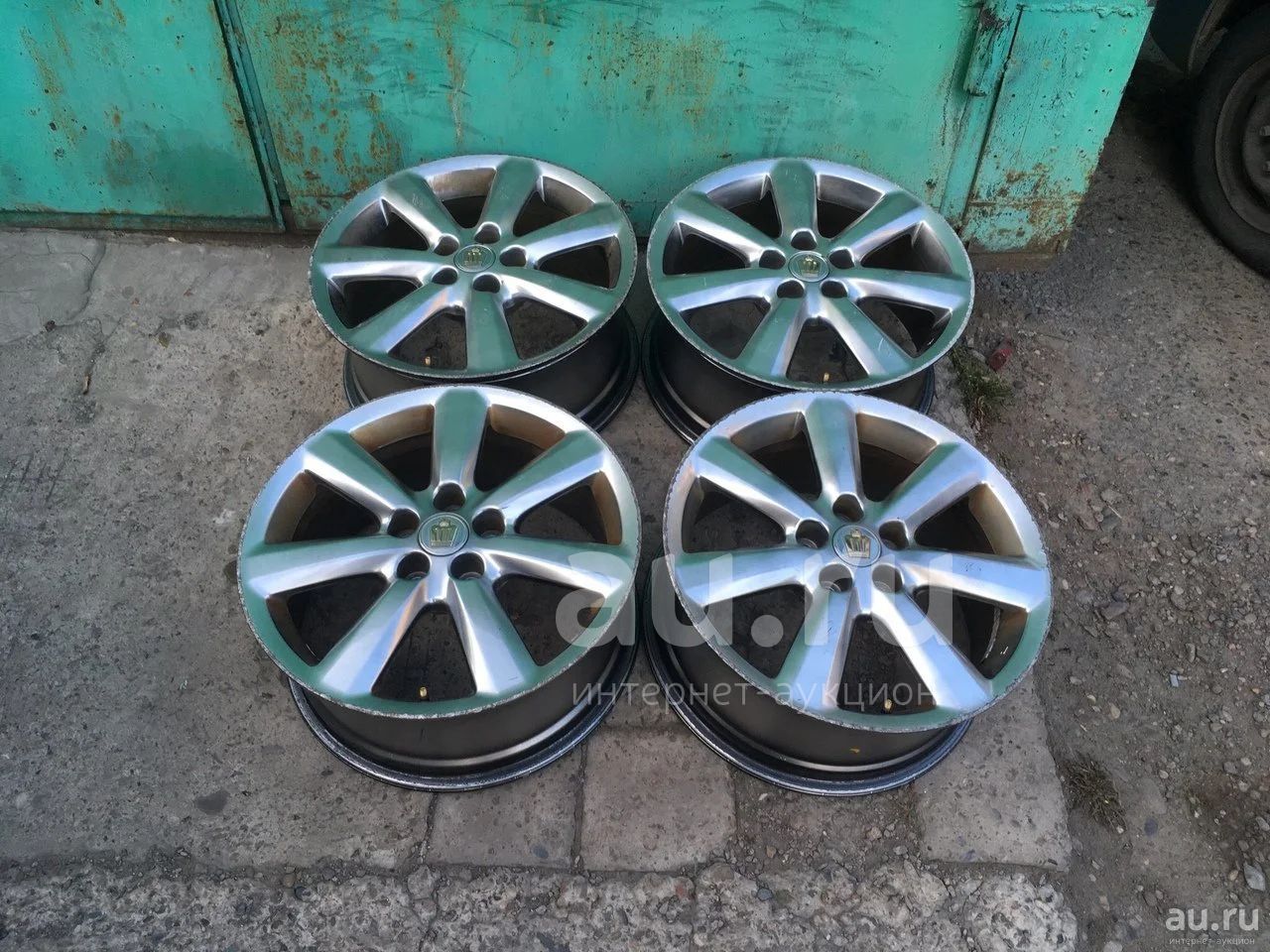 Камри 30 диски Кроун
