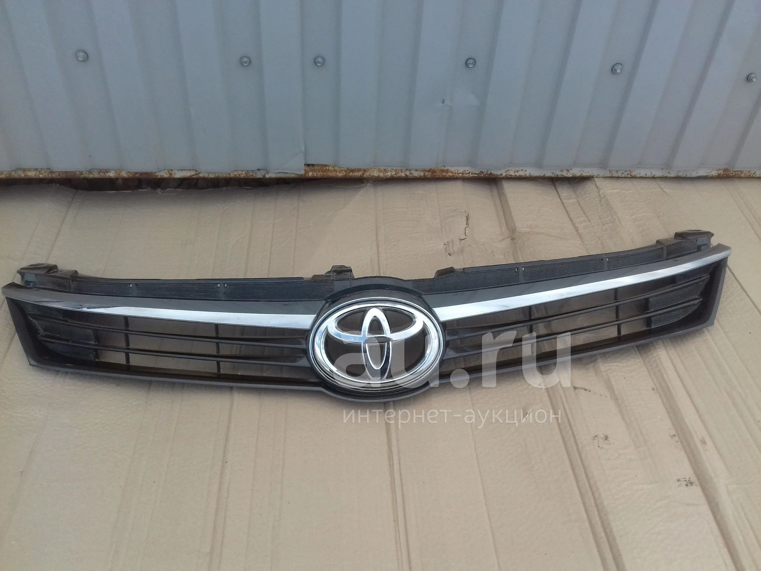 Решетка радиатора Toyota Camry ACV51, ASV50, ASV51, AVV50, GSV50, V50 ...