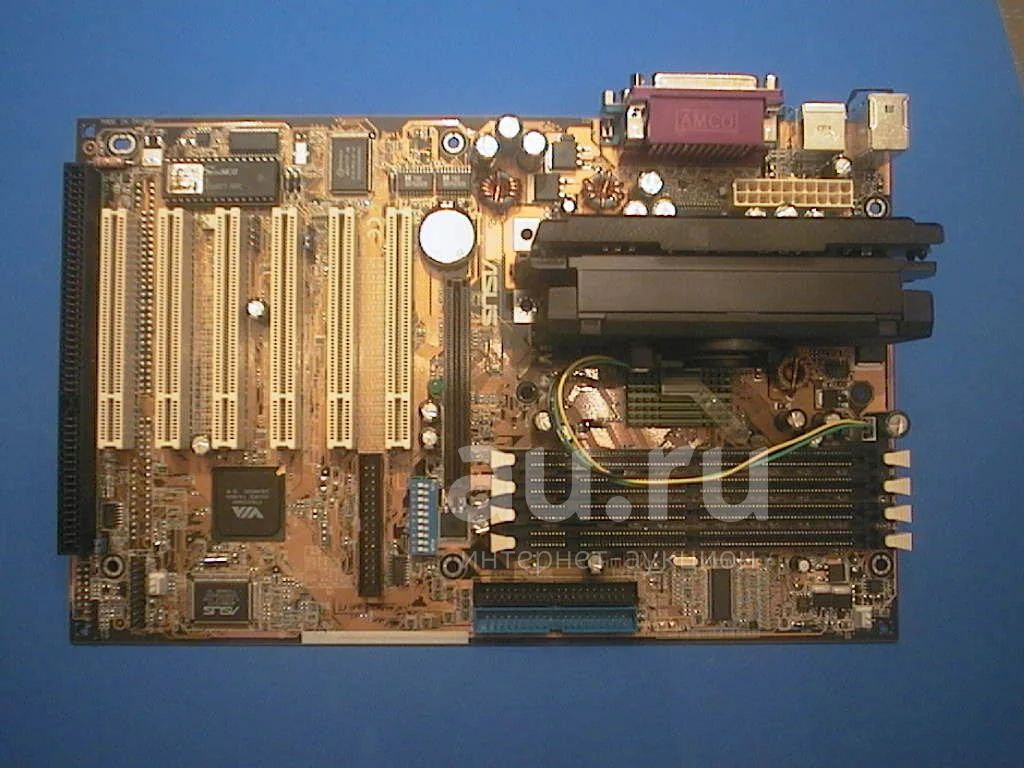 asus p3v4x мать+проц+оперативка+видюха 128 + корпус черный норм и