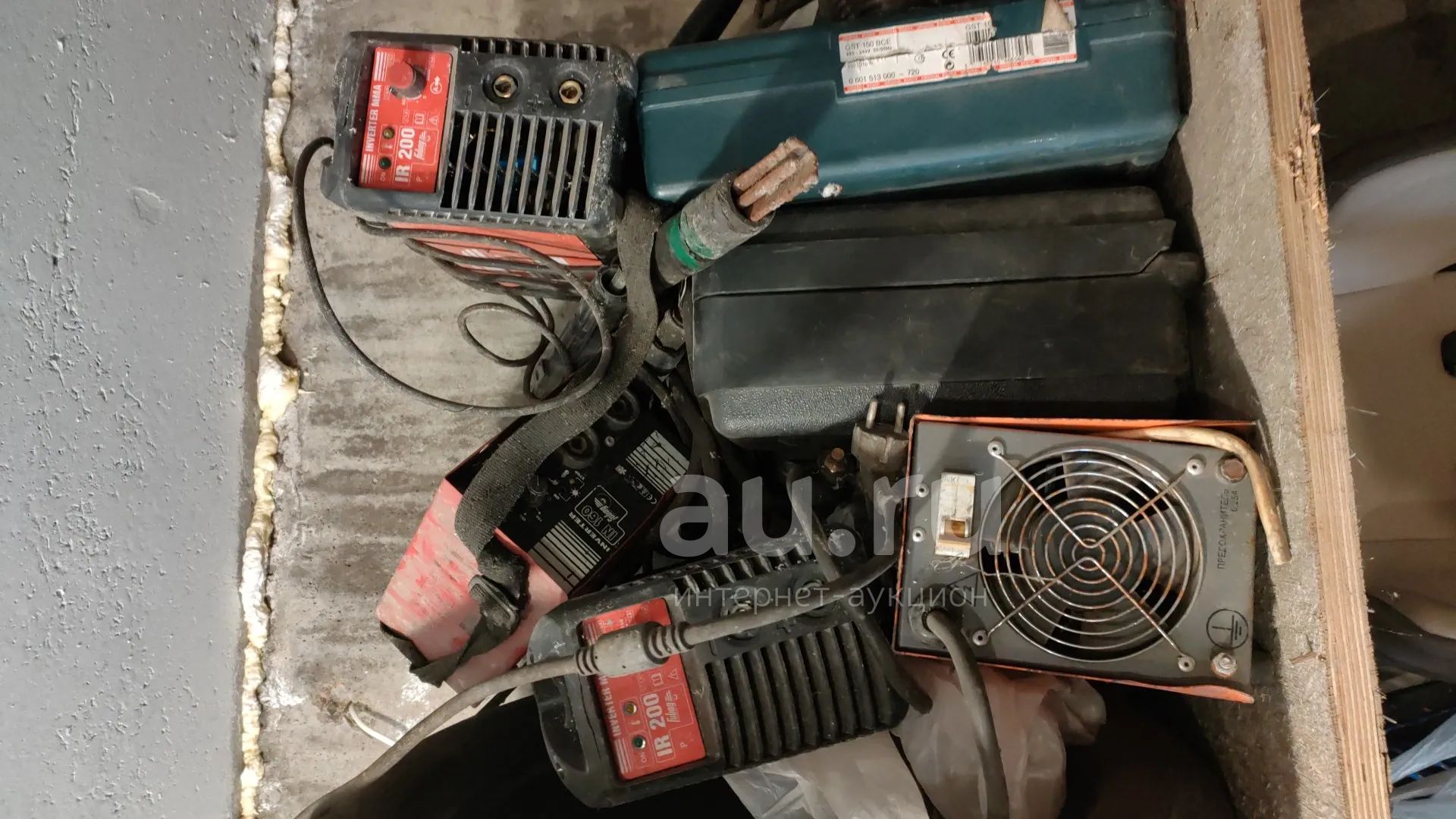 Сварочный аппарат Fubag IR200 — купить в Красноярске. Состояние ...
