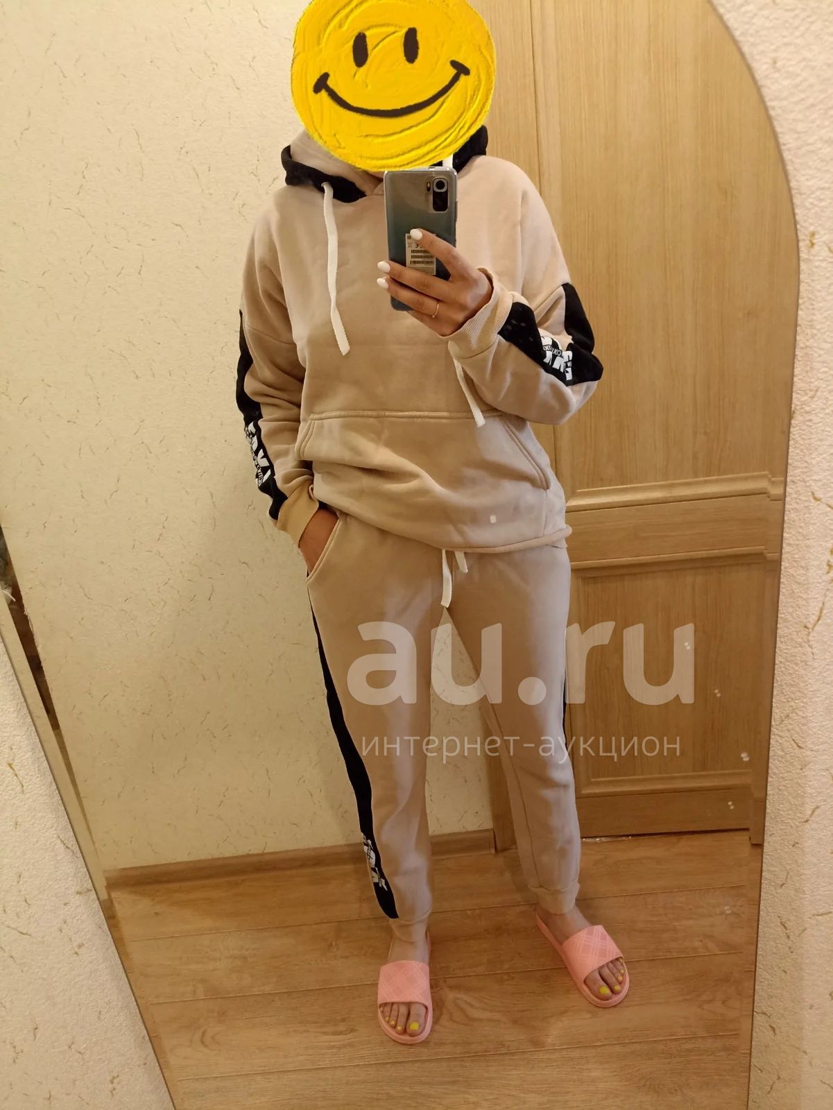 Костюм спортивный — купить в Красноярске. Состояние: Хорошее ...