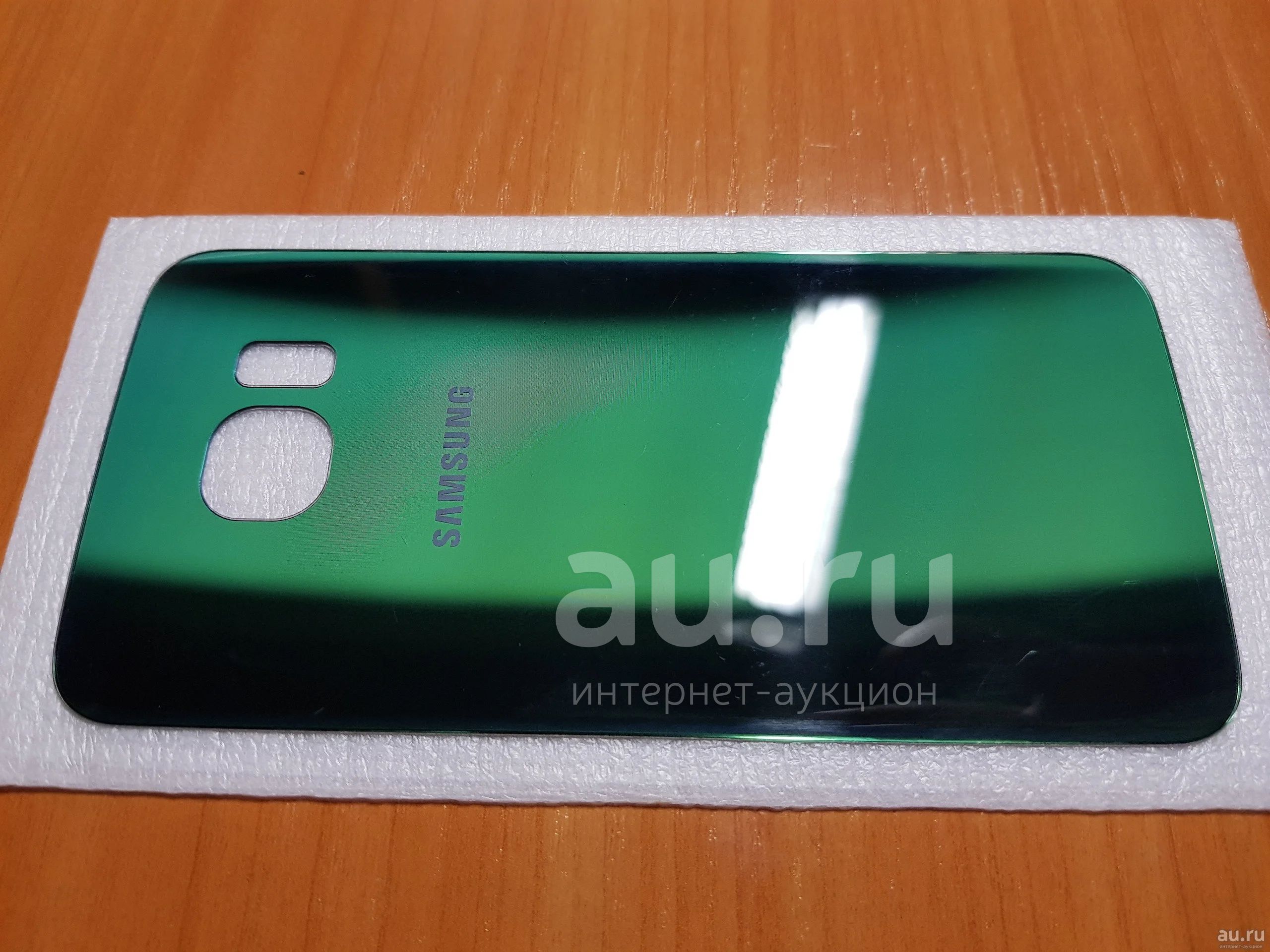 Задняя крышка для Samsung Galaxy S6 Edge (SM-G925) Оригинал (GH82-09645E)  Зеленая б/у — купить в Красноярске. Состояние: Б/у. Корпуса, клавиатуры,  кнопки на интернет-аукционе Au.ru