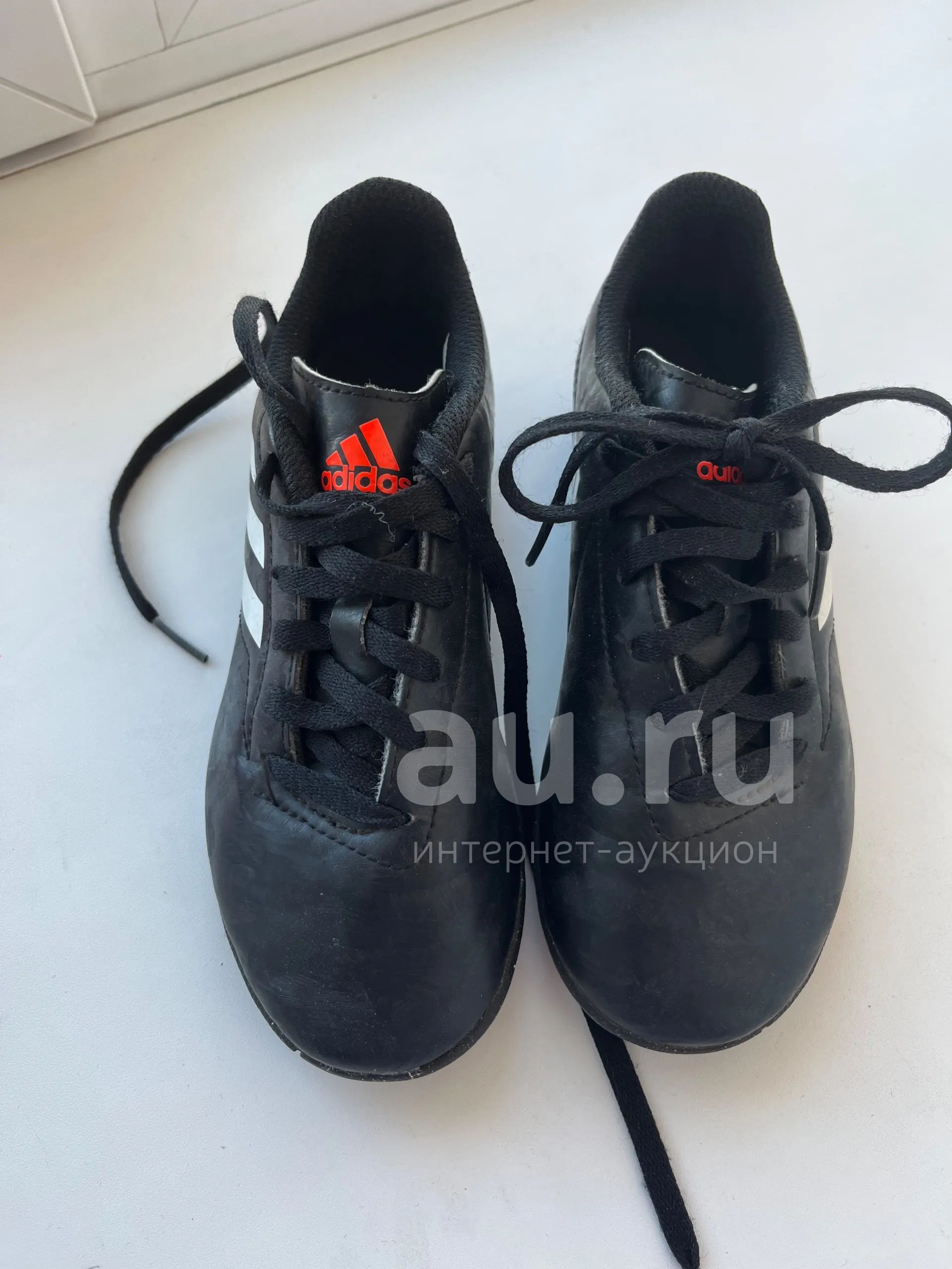Футбольные бутсы adidas кроссовки — купить в Красноярске. Состояние ...