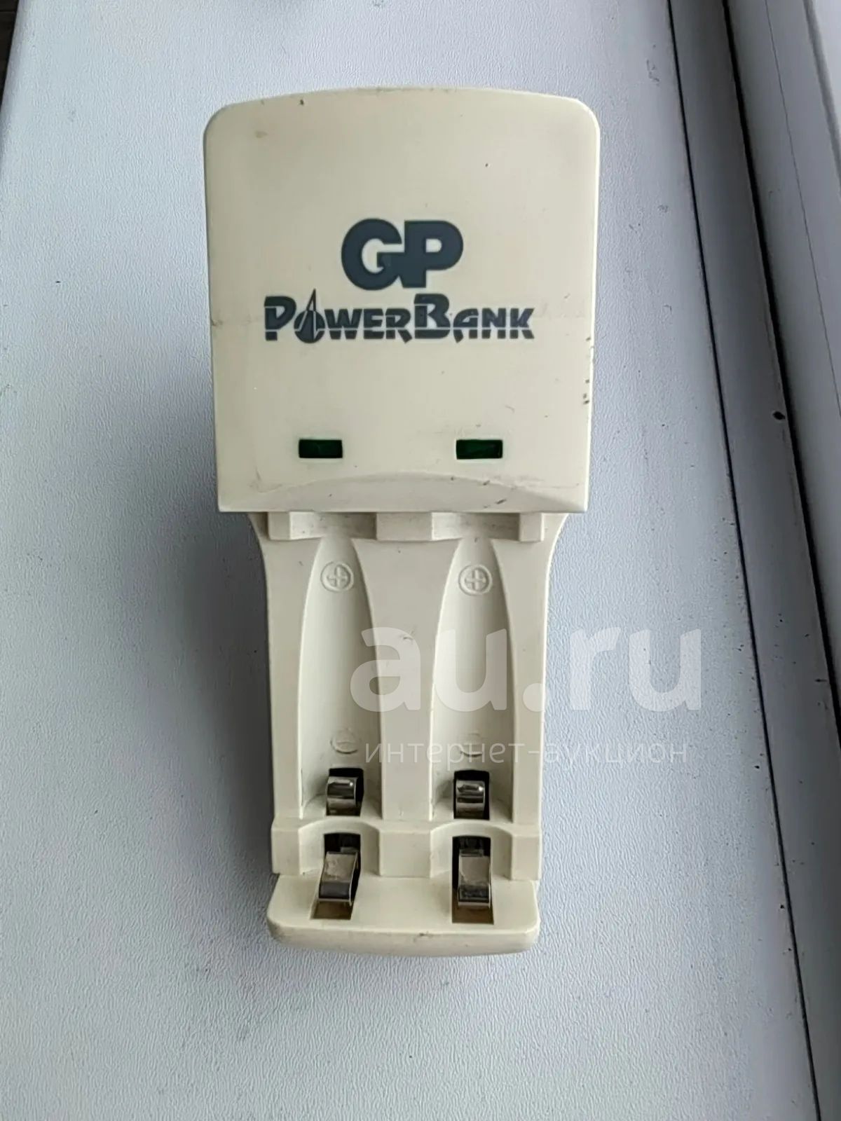 Зарядное устройство GP — купить в Красноярске. Состояние: Б/у. Зарядные ...