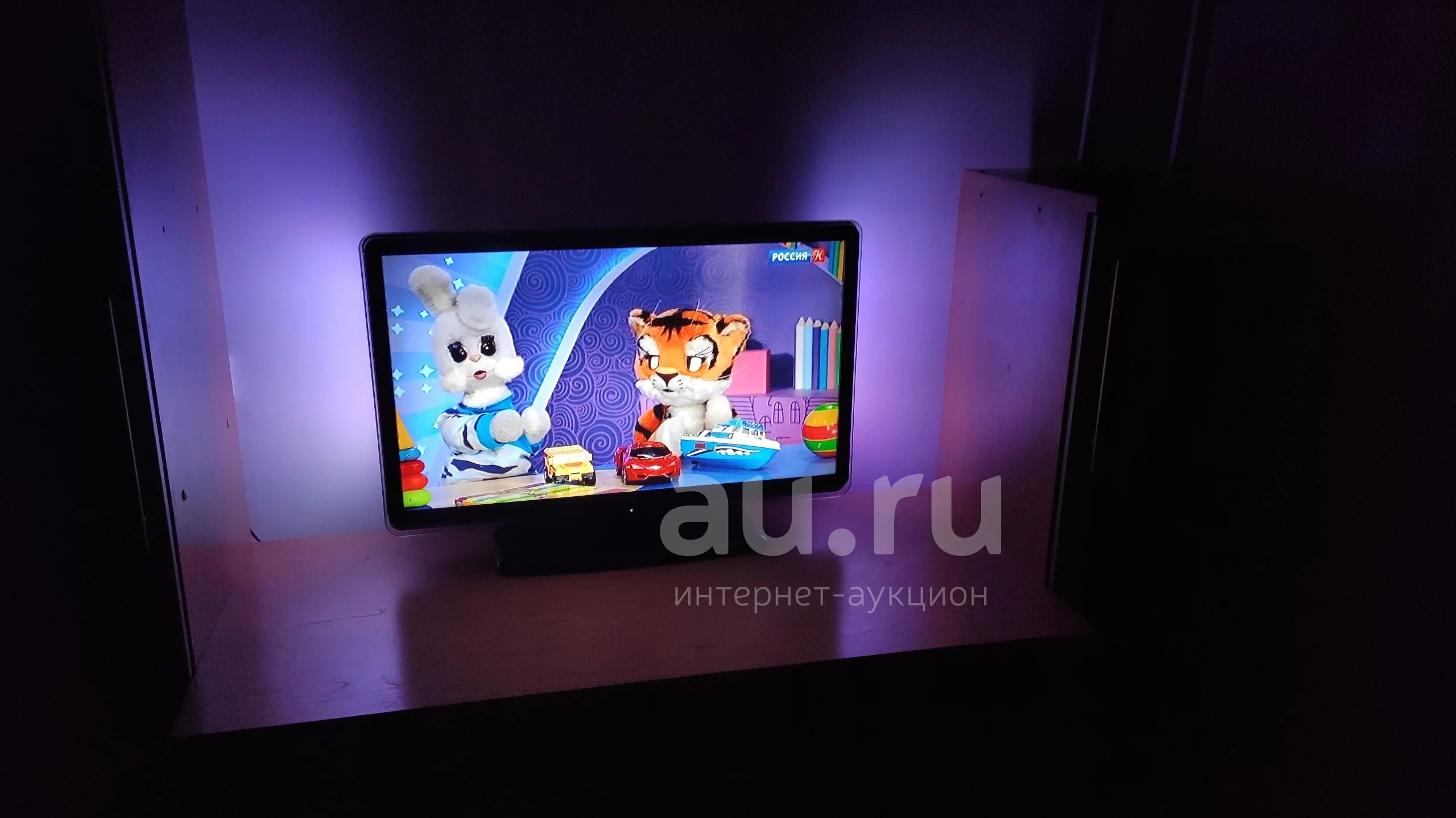 Телевизор Philips 32 дюйма, подсветка Ambilight — купить в Красноярске ...