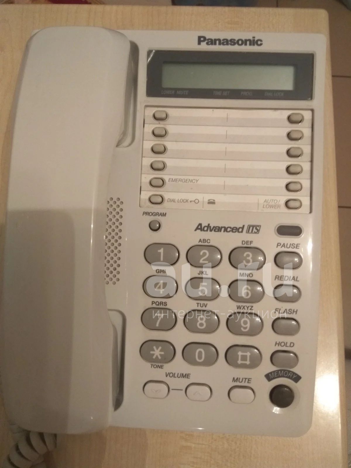 Проводной телефон Panasonic KX-TS2362RUW, белый — купить в Красноярске.  Состояние: Б/у. Проводные телефоны на интернет-аукционе Au.ru