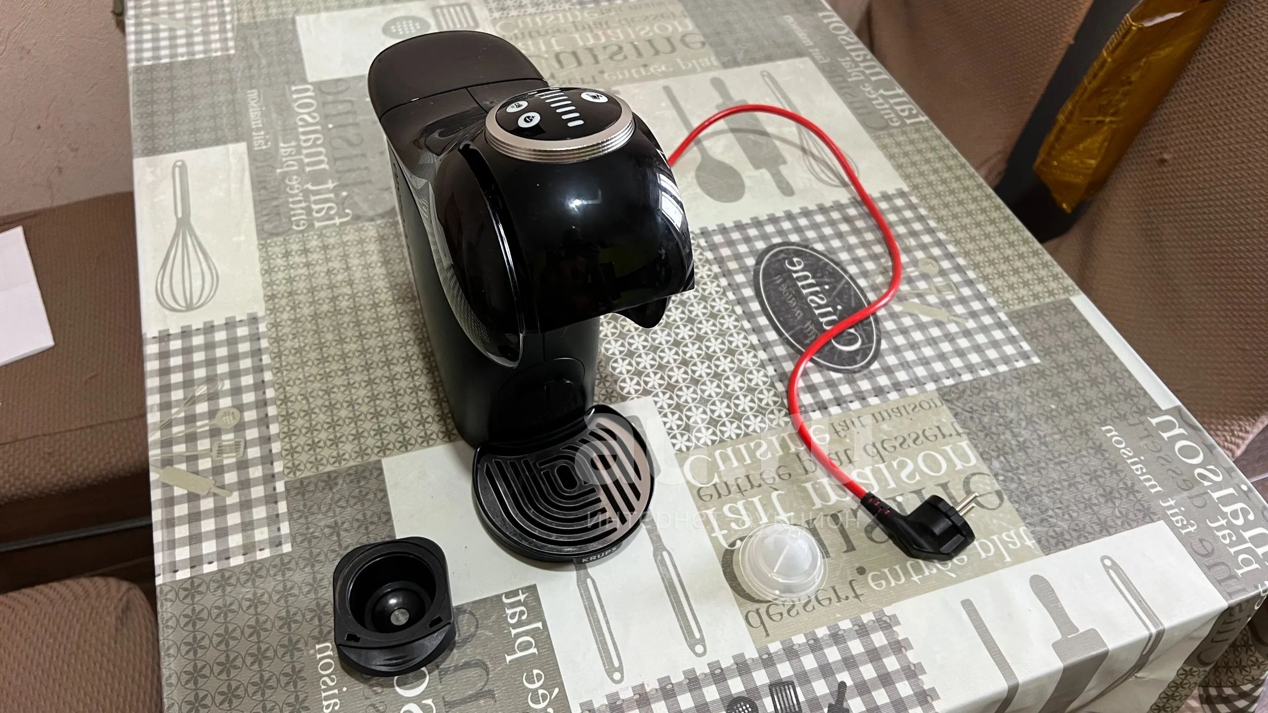 Кофеварка капсульная Krups Nescafe Dolce Gusto Genio S Plus KP340810 ...