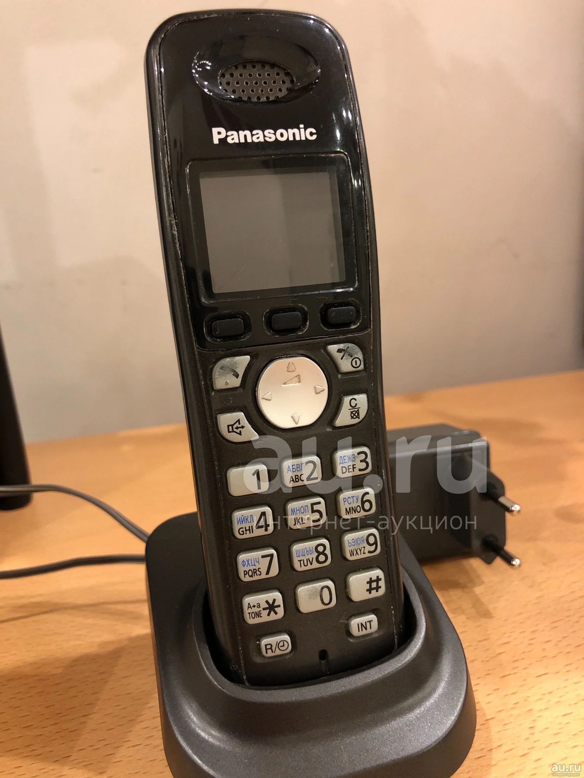 Дополнительная трубка PNLC1001XA к Panasonic — купить в Красноярске.  Состояние: Б/у. DECT и радиотелефоны на интернет-аукционе Au.ru