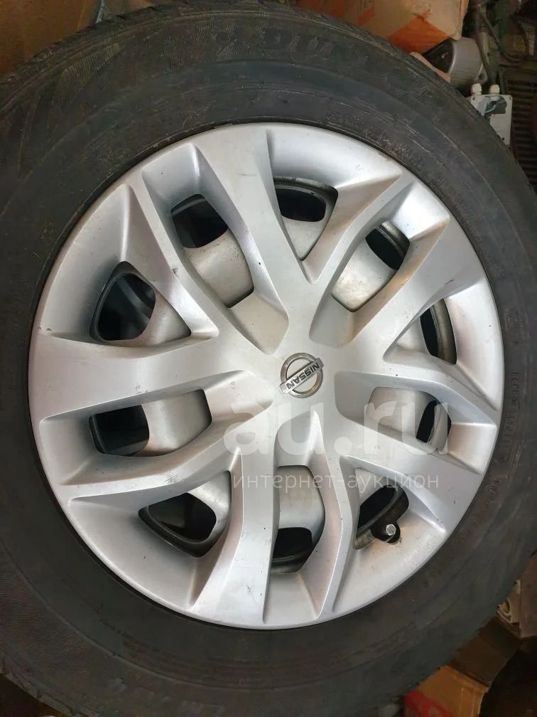 Колпак 403154358r nissan terrano. Колпак колеса nissan r16. Колпаки на ниссан террано р 16. Ниссан террано штампованные диски. Колпаки на ниссан террано.