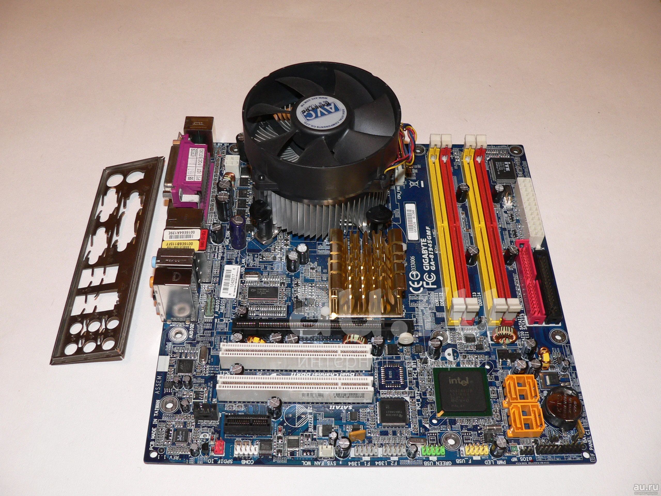 Комплект Pentium 4 641 + MB Gigabyte GA-8I945GMF (i945G) + Вентилятор ...