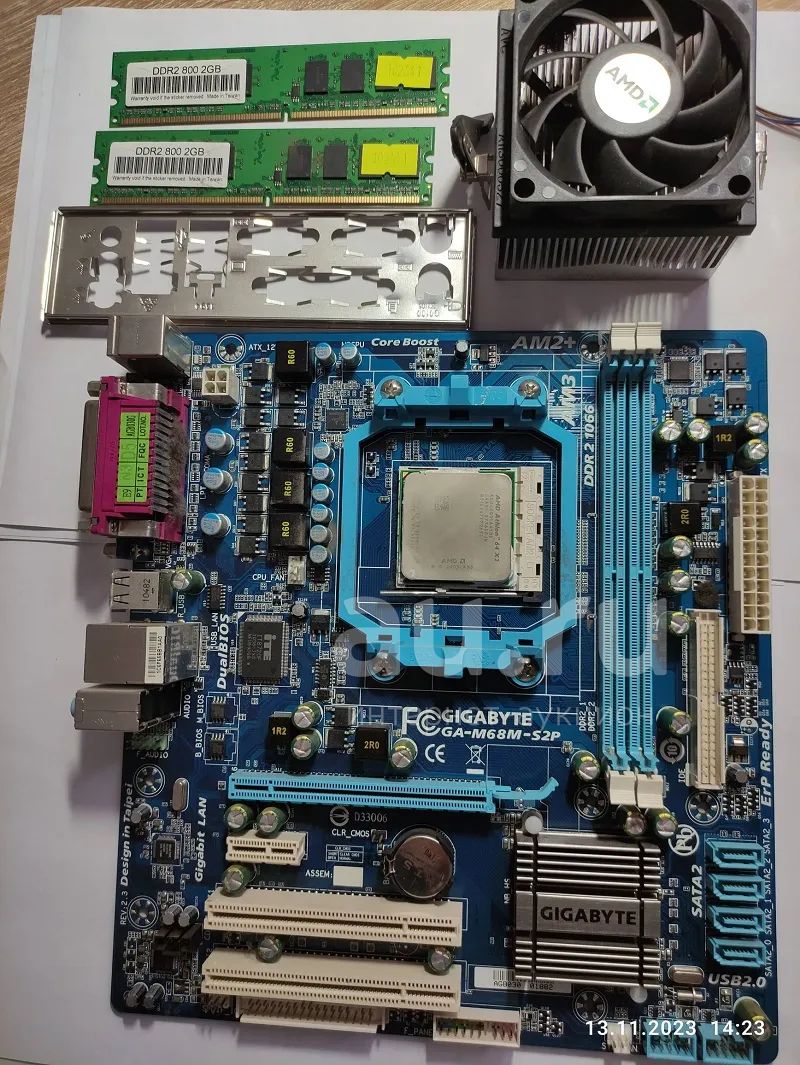 Материнская плата+процессор+4гб озу — купить в Красноярске. Состояние ...