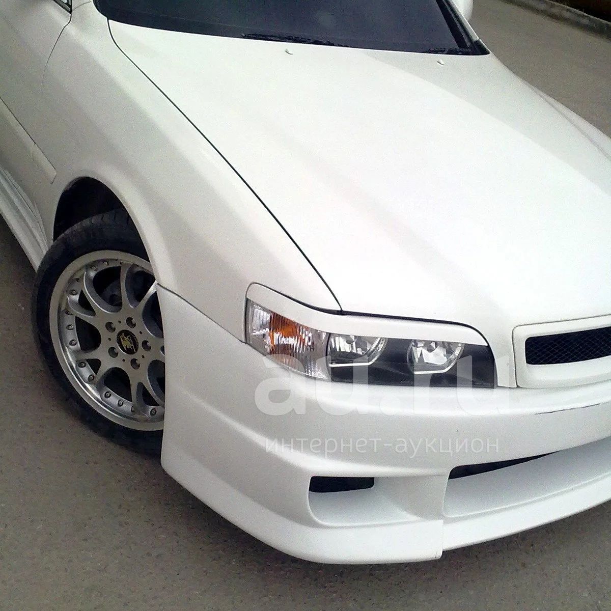Купить Стекло Фары Toyota Chaser 90