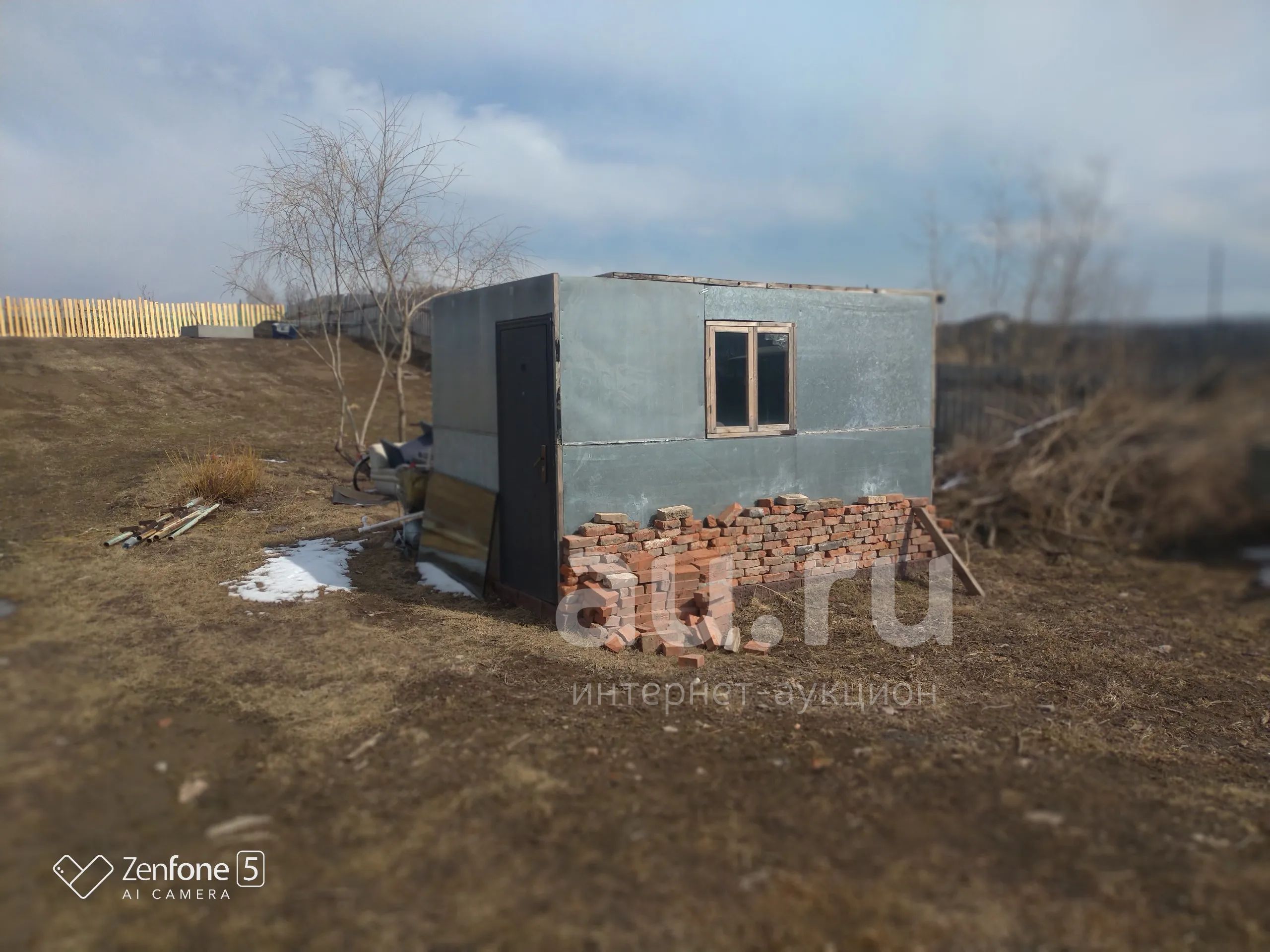 Бытовка — купить в Красноярске. Состояние: Б/у. Бытовки, вагончики ...