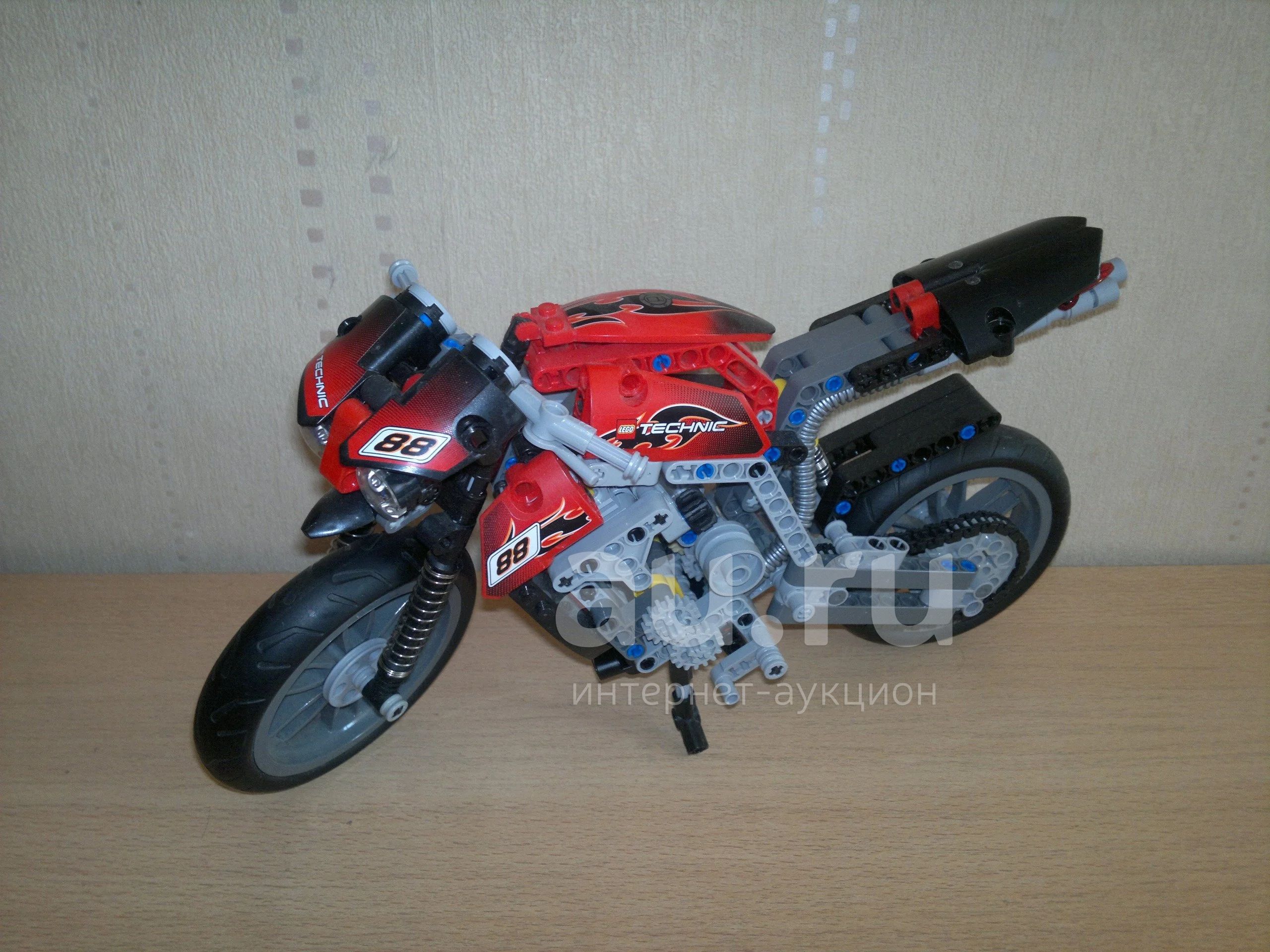 Lego Technic 8051 . Au.ru